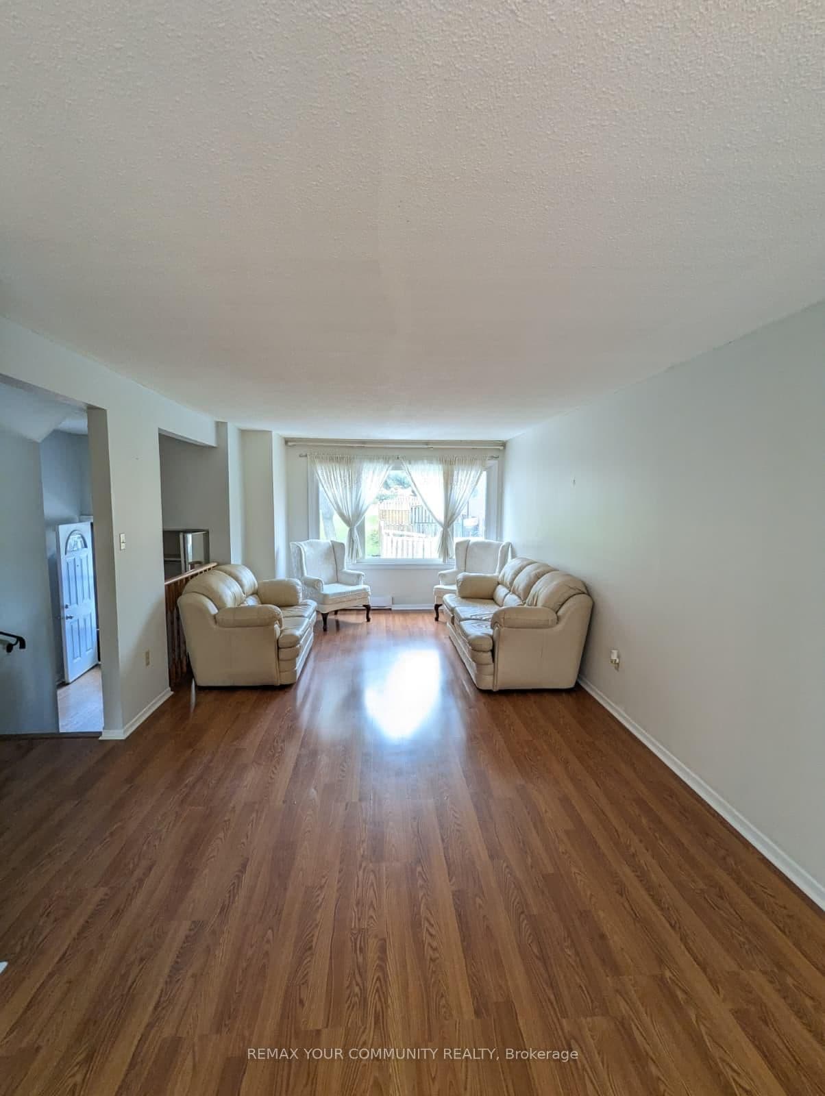 765 Oklahoma Drive, Unit 4 thumbnail 4