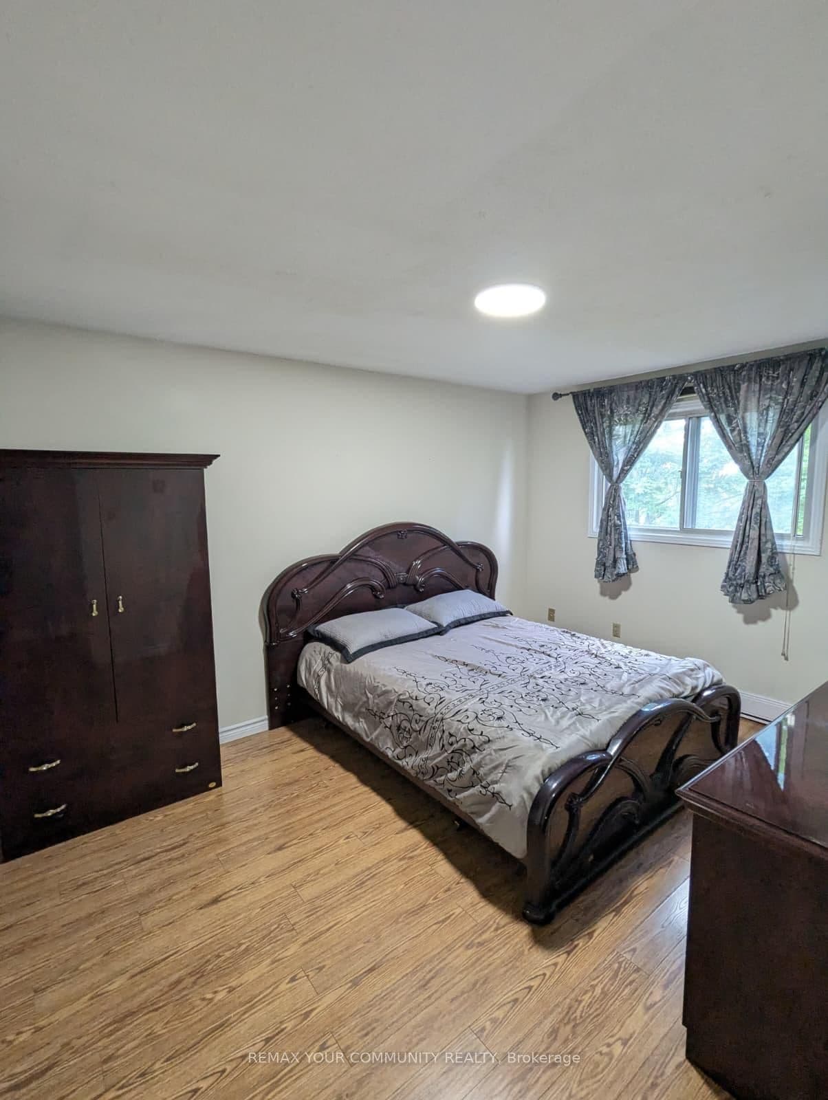 765 Oklahoma Drive, Unit 4 thumbnail 8