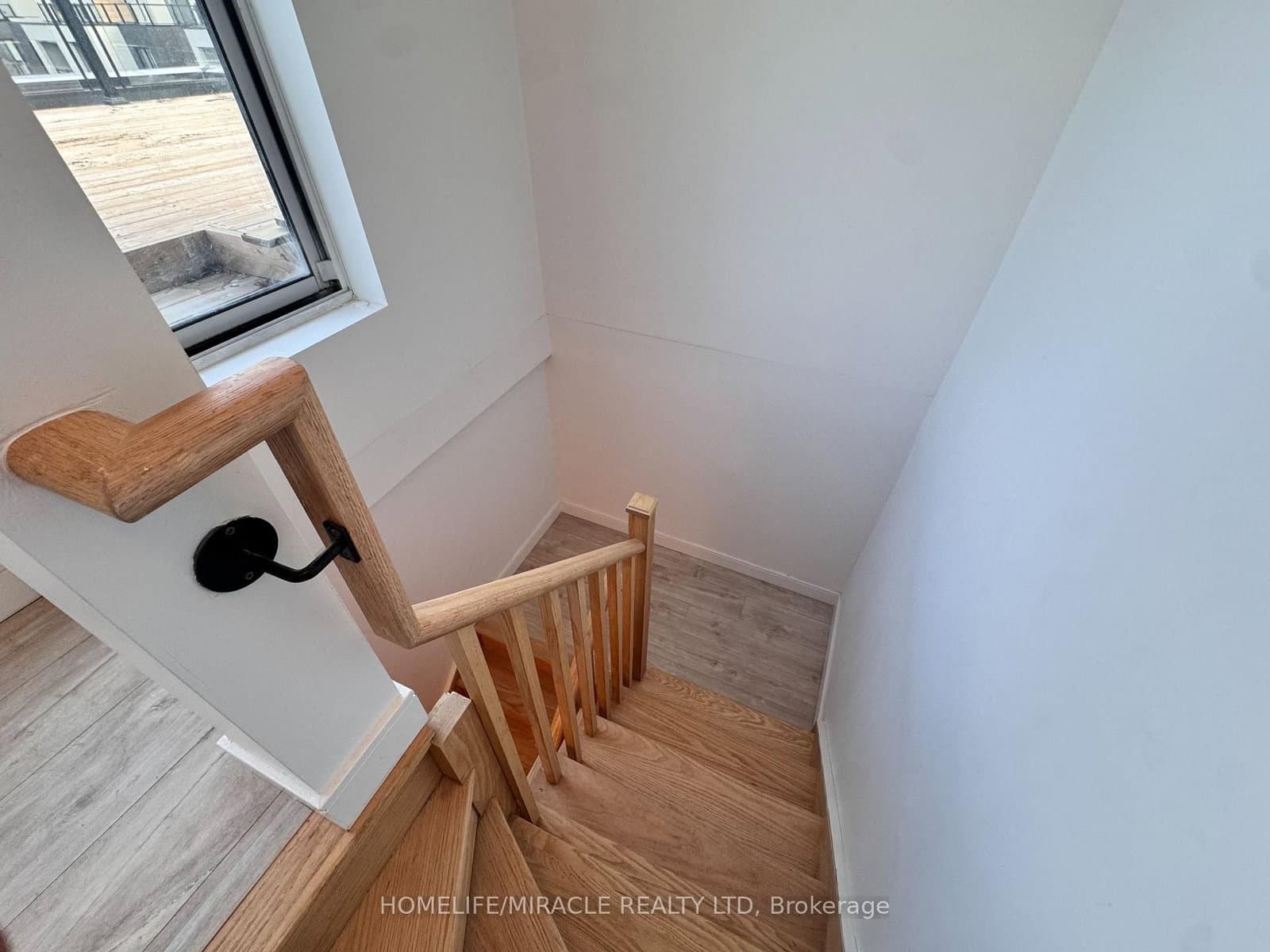 176 Clonmore Drive, Unit 4 thumbnail 42