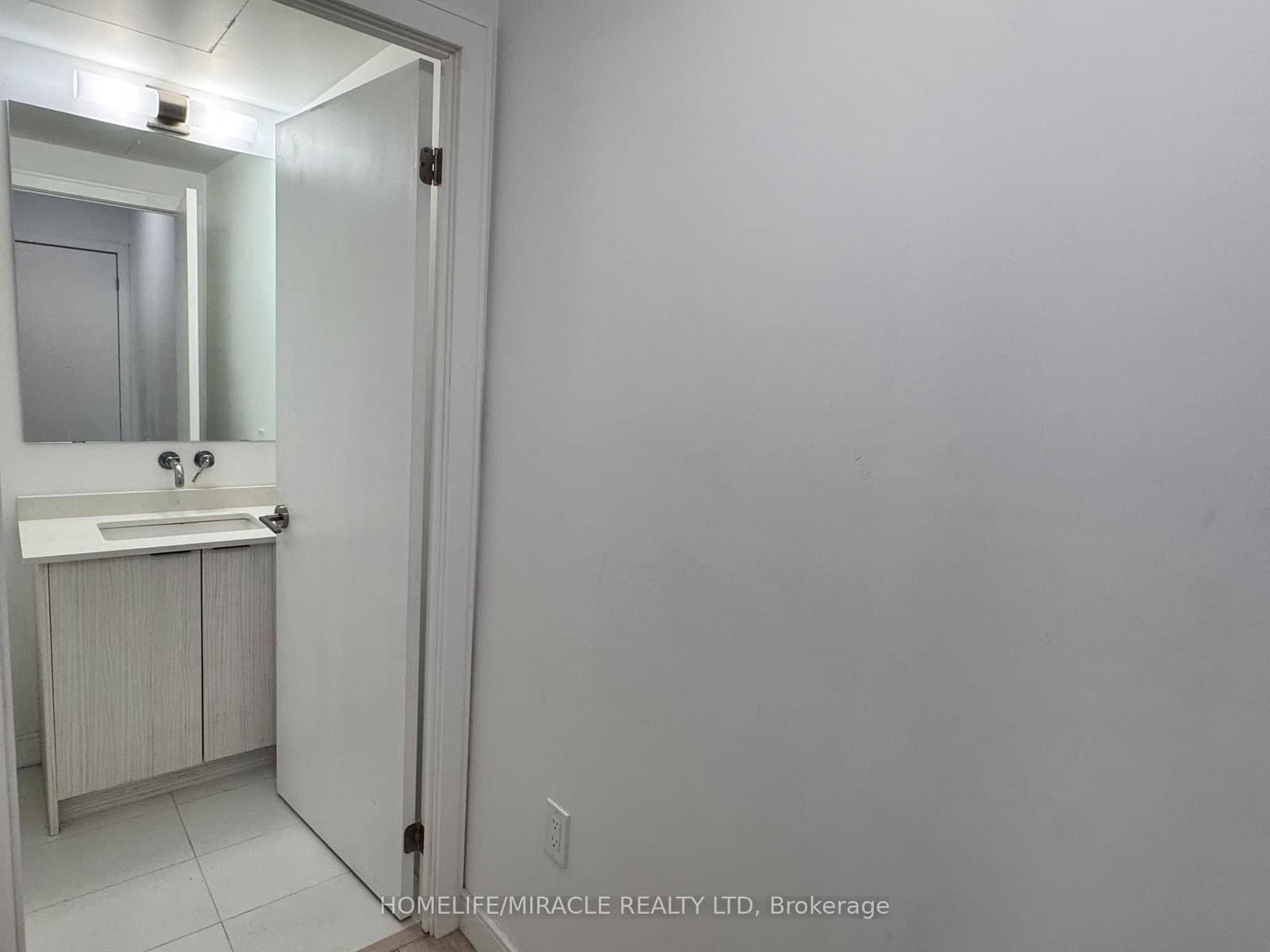 176 Clonmore Drive, Unit 4 thumbnail 9
