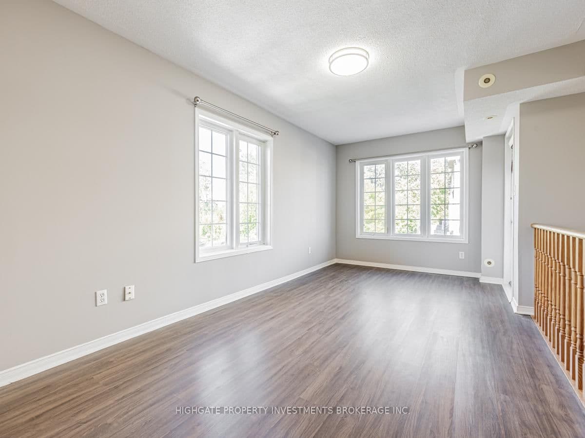 200 McLevin Avenue, Unit 3 thumbnail 4
