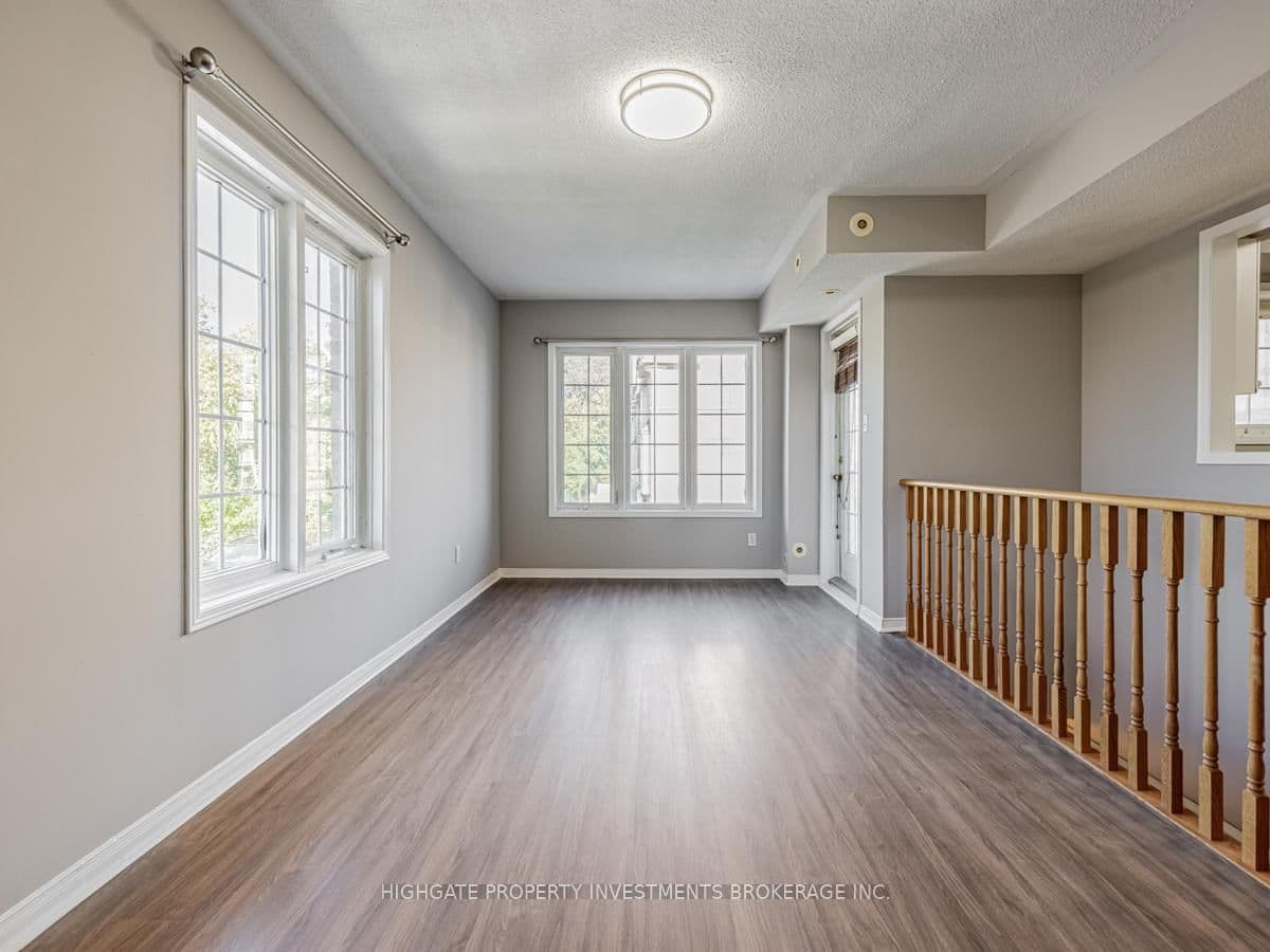 200 McLevin Avenue, Unit 3 thumbnail 6