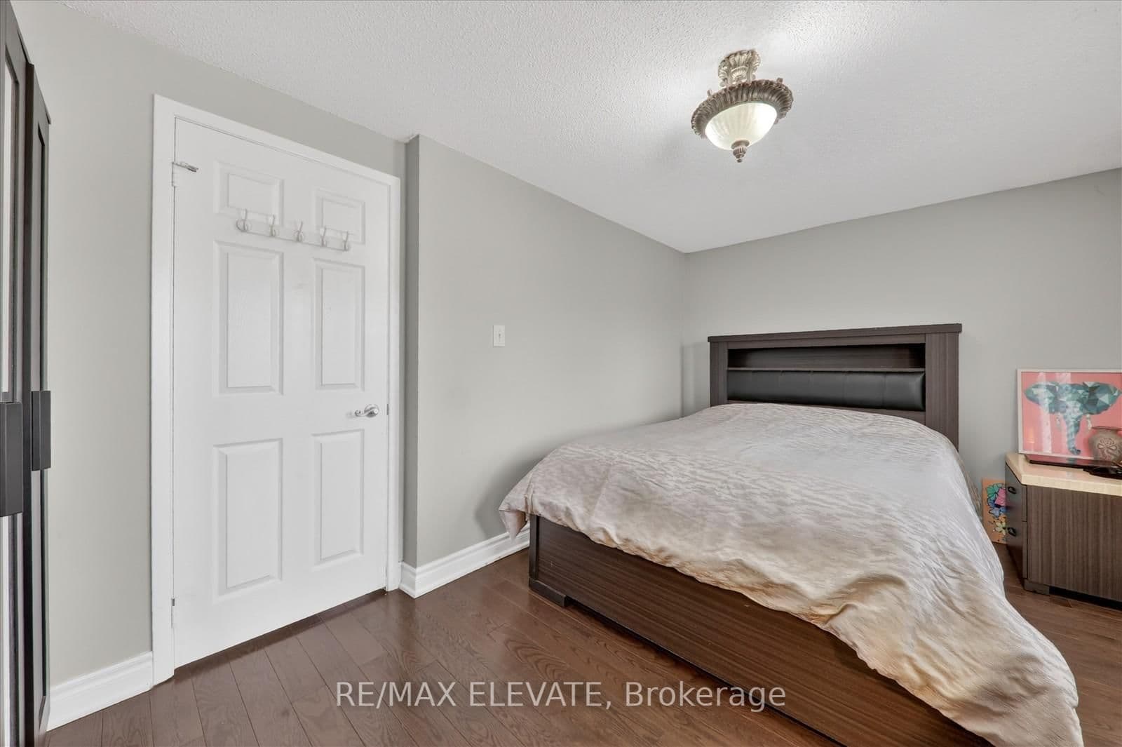 25 Stockbridge Crescent thumbnail 17