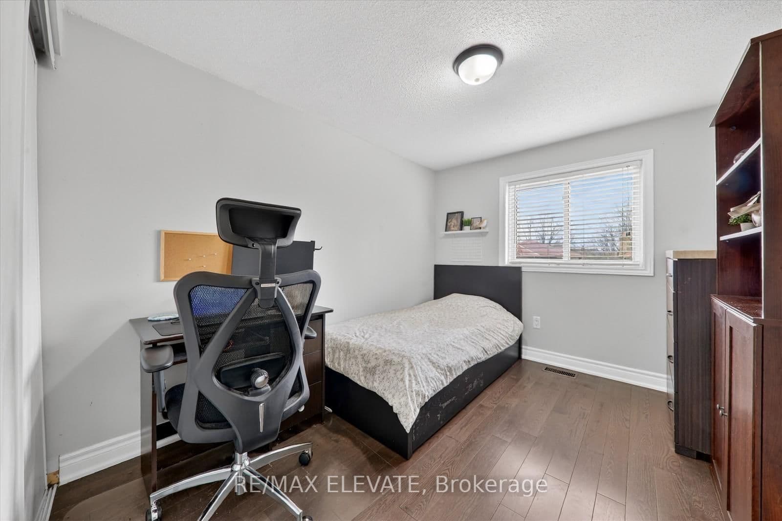 25 Stockbridge Crescent thumbnail 22