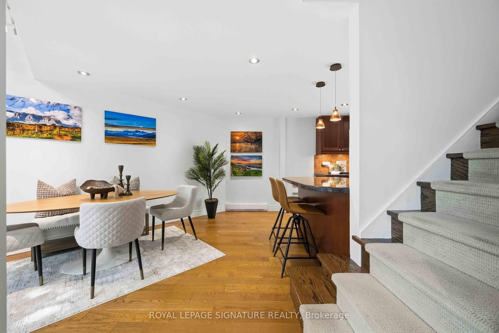 2366 Queen Street E, Unit 7 thumbnail 3