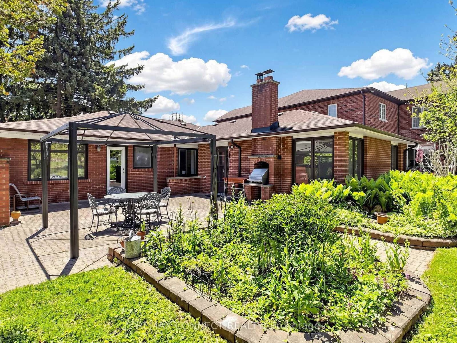90 Sylvan Avenue thumbnail 34