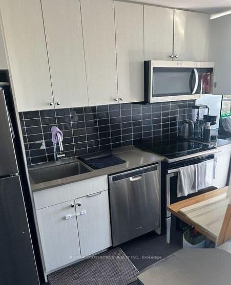 2799 Kingston Road, Unit 628 thumbnail 4