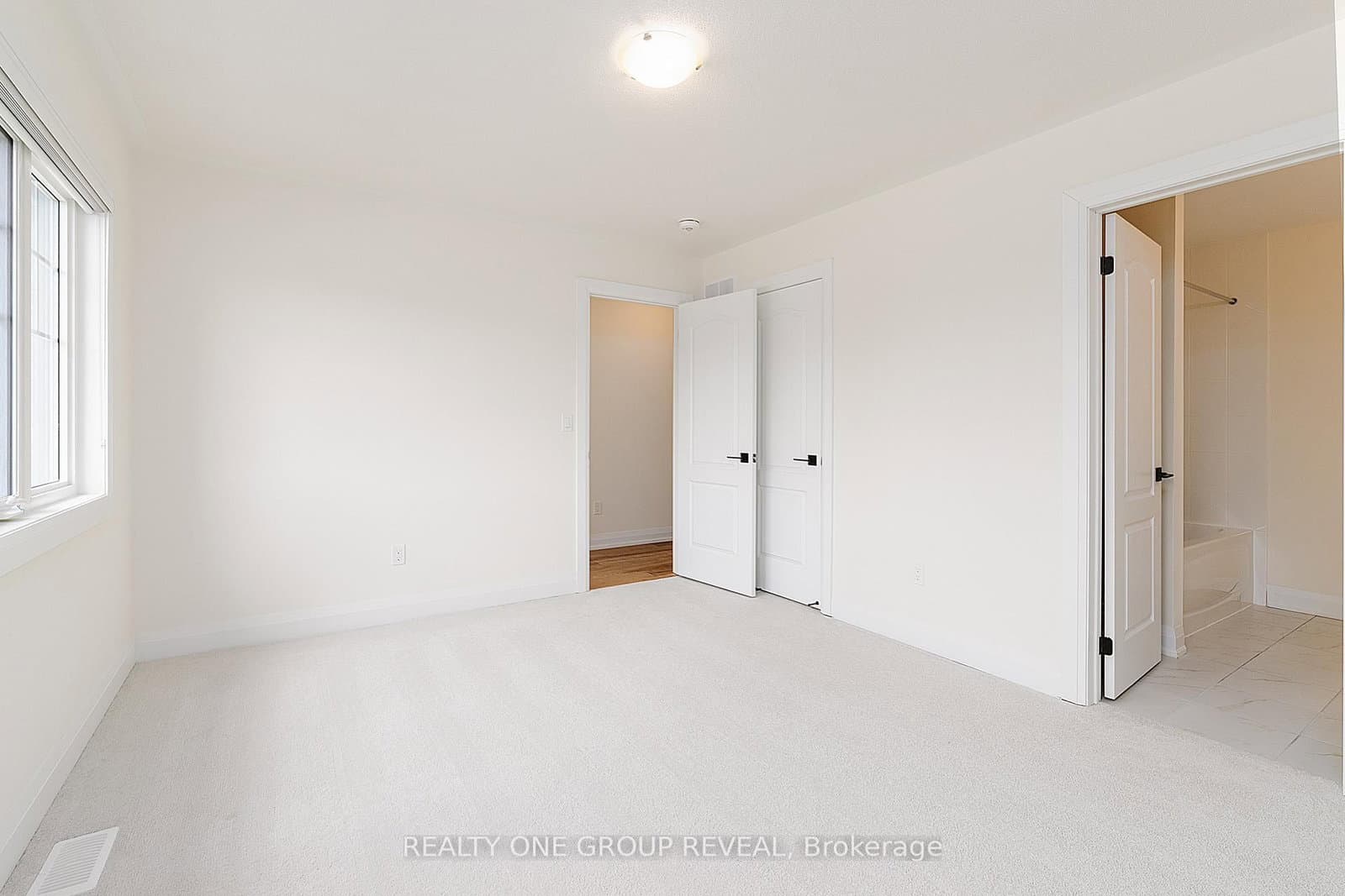 1 North Garden Boulevard thumbnail 24