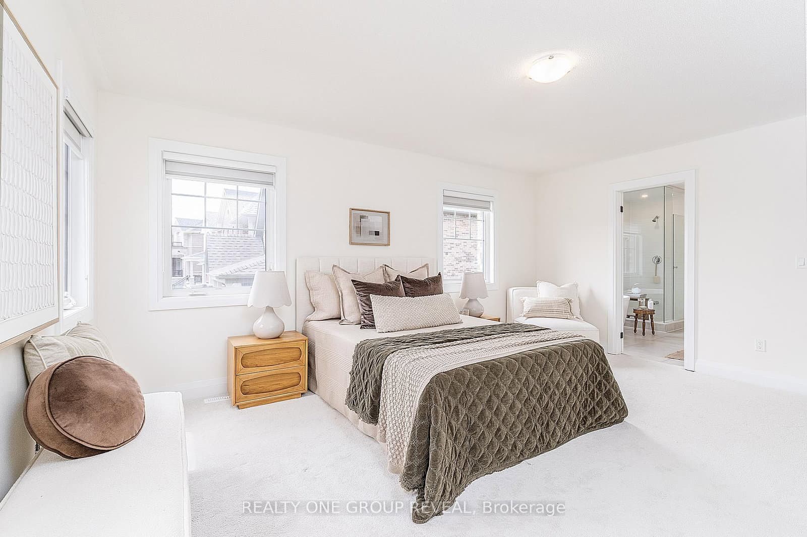 1 North Garden Boulevard thumbnail 32