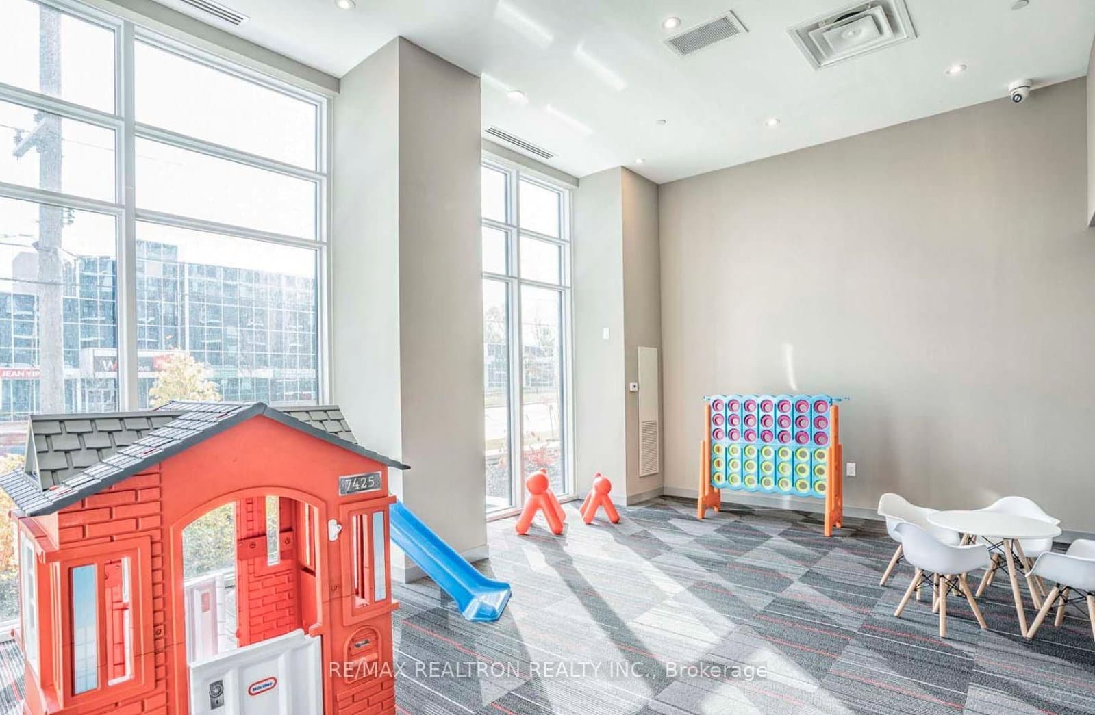 3220 Sheppard Avenue, Unit 318 thumbnail 8
