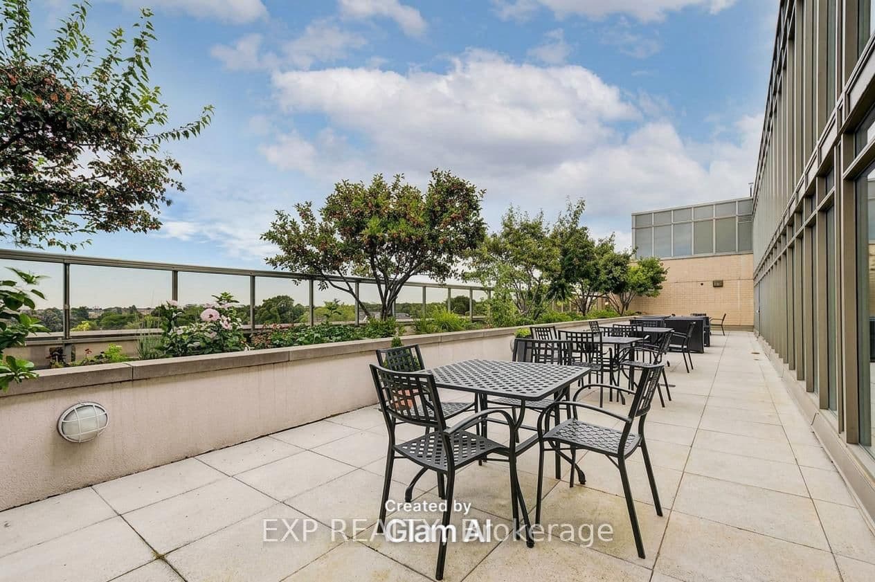 3520 Danforth Avenue, Unit 415 thumbnail 17