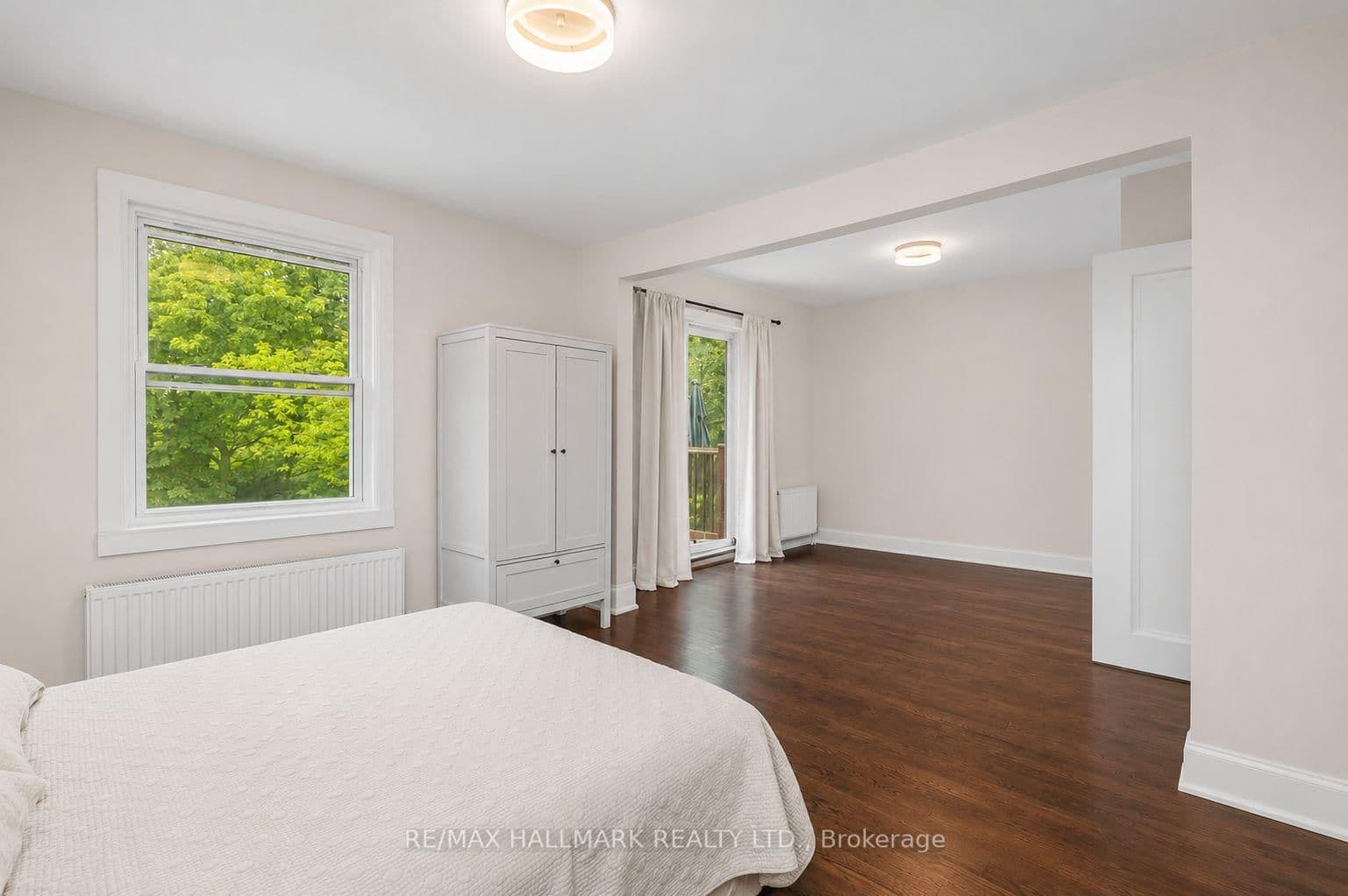 8 Davies Crescent thumbnail 12