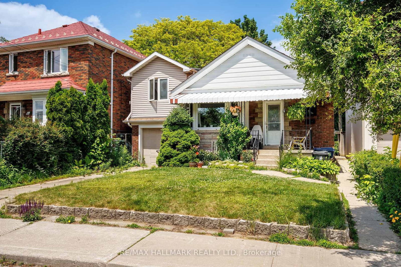 8 Davies Crescent thumbnail 39