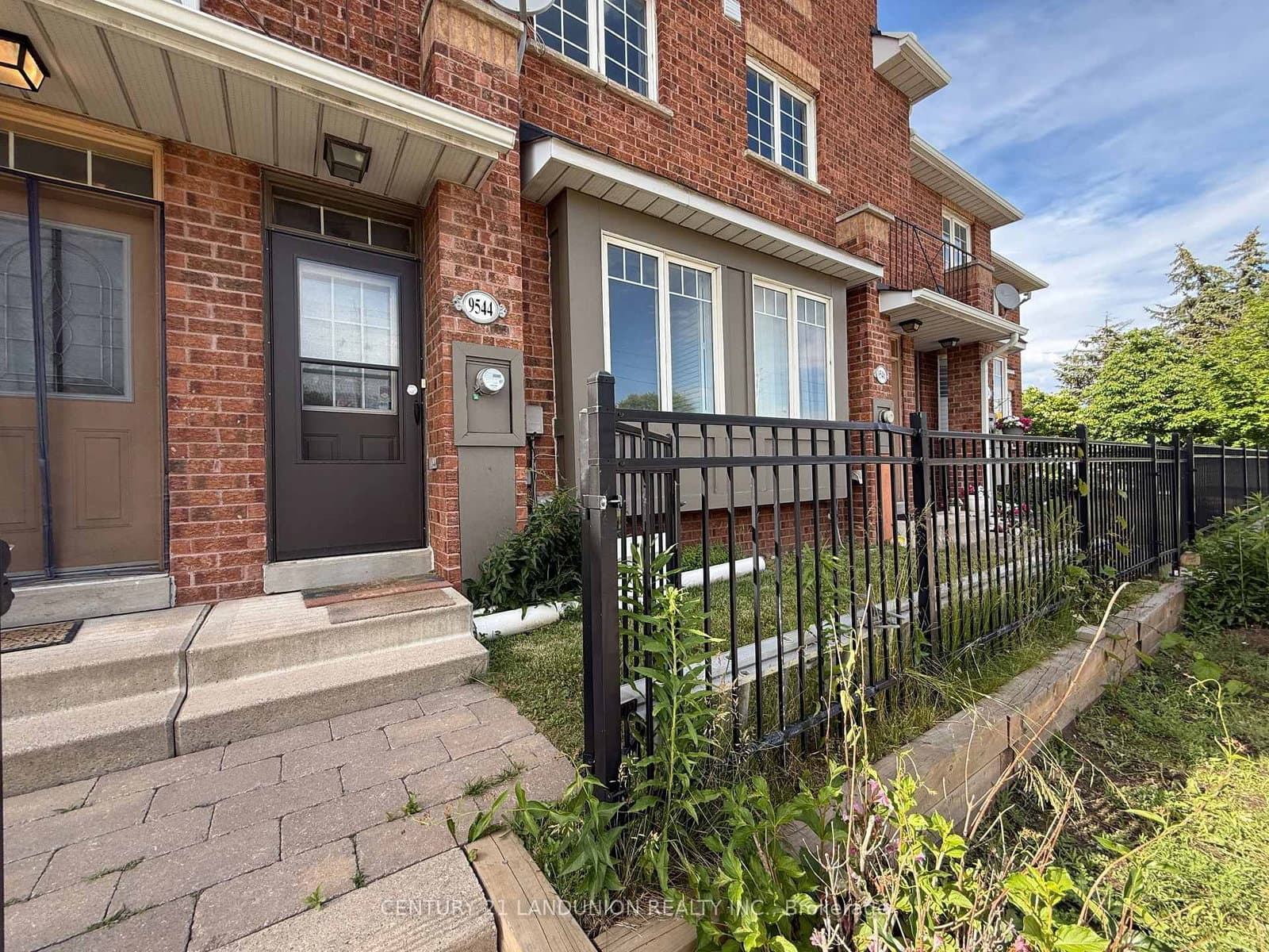9544 Sheppard Avenue E thumbnail 2
