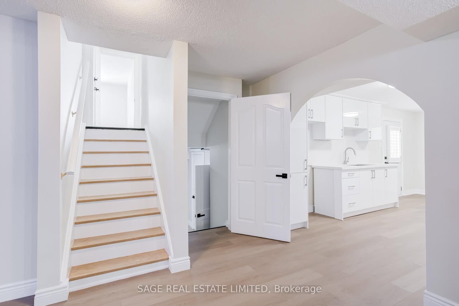 40 Beamsville Drive thumbnail 38