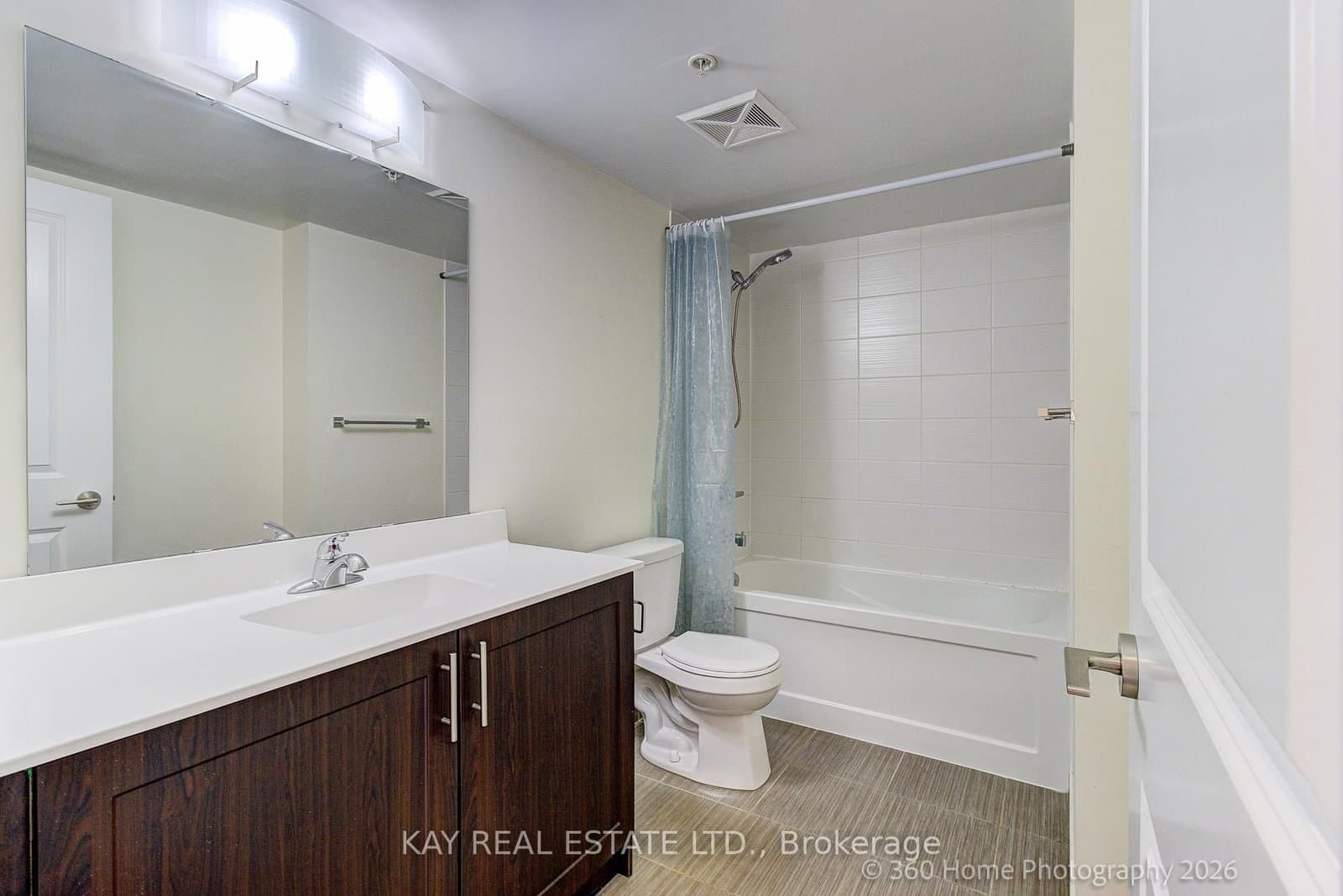 3520 Danforth Avenue, Unit 612 thumbnail 25