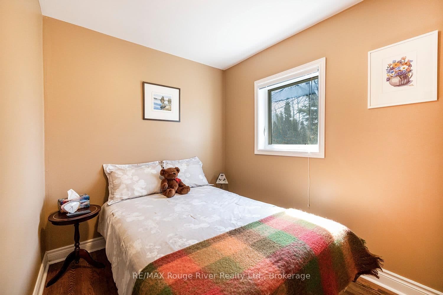9 Granard Boulevard thumbnail 33