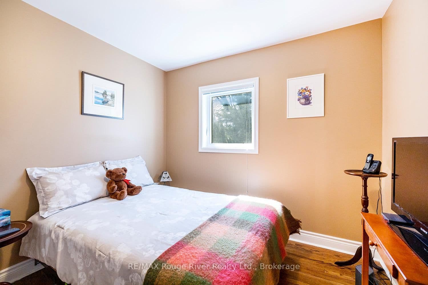 9 Granard Boulevard thumbnail 34