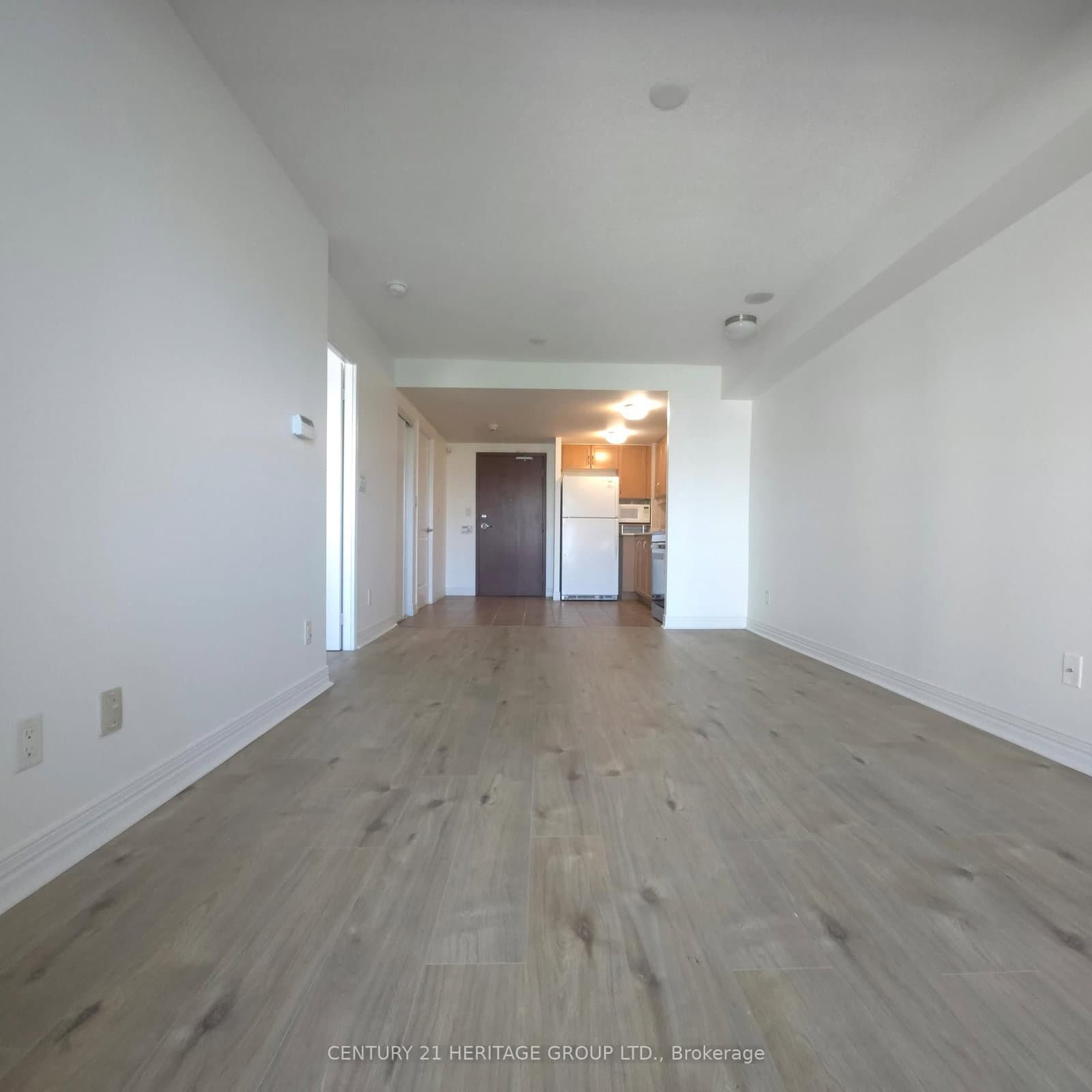 90 Scottfield Drive, Unit 319 thumbnail 22