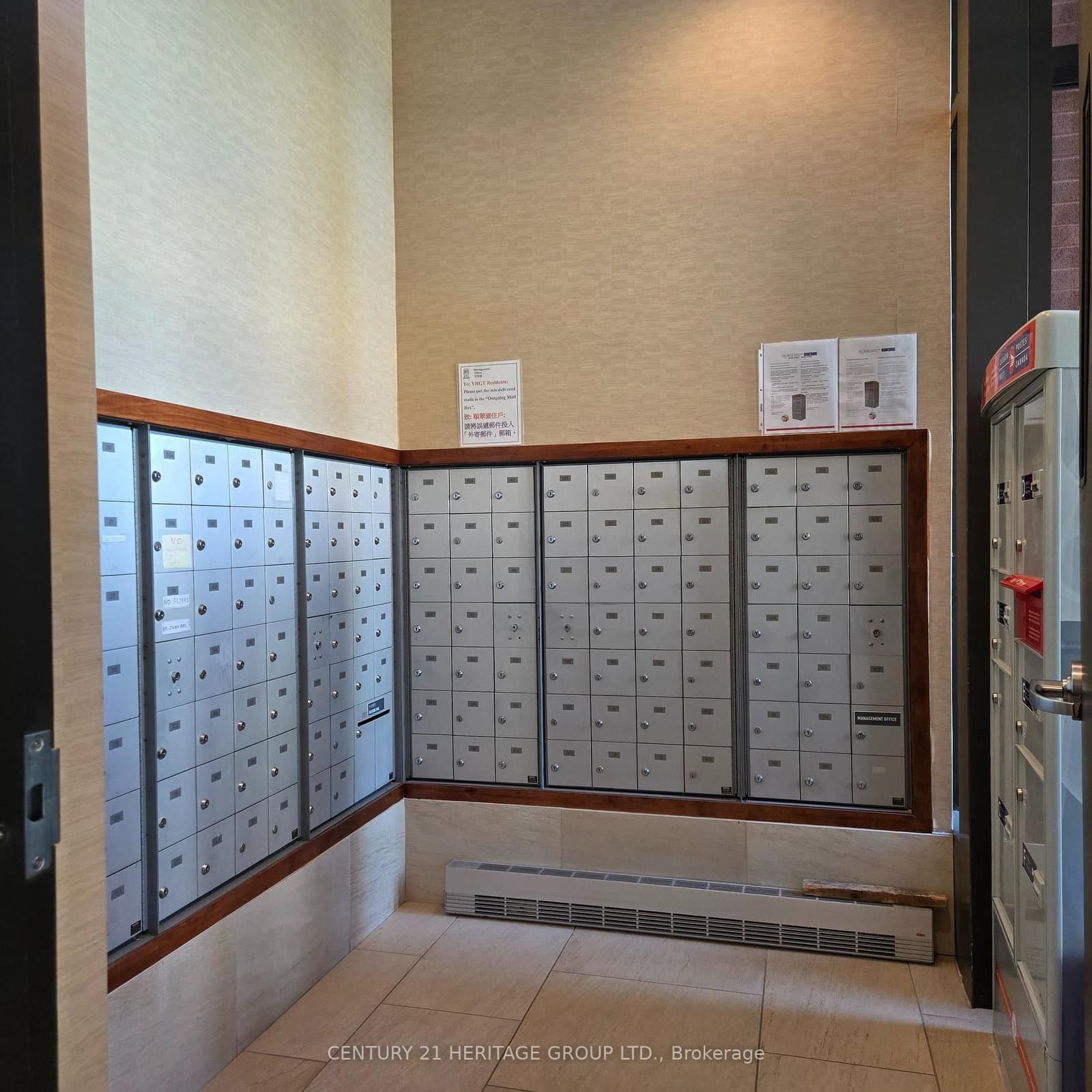90 Scottfield Drive, Unit 319 thumbnail 40