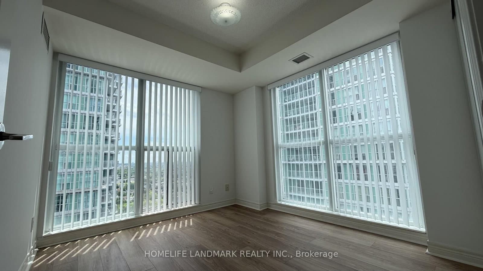 70 town centre Court, Unit 2307 thumbnail 13