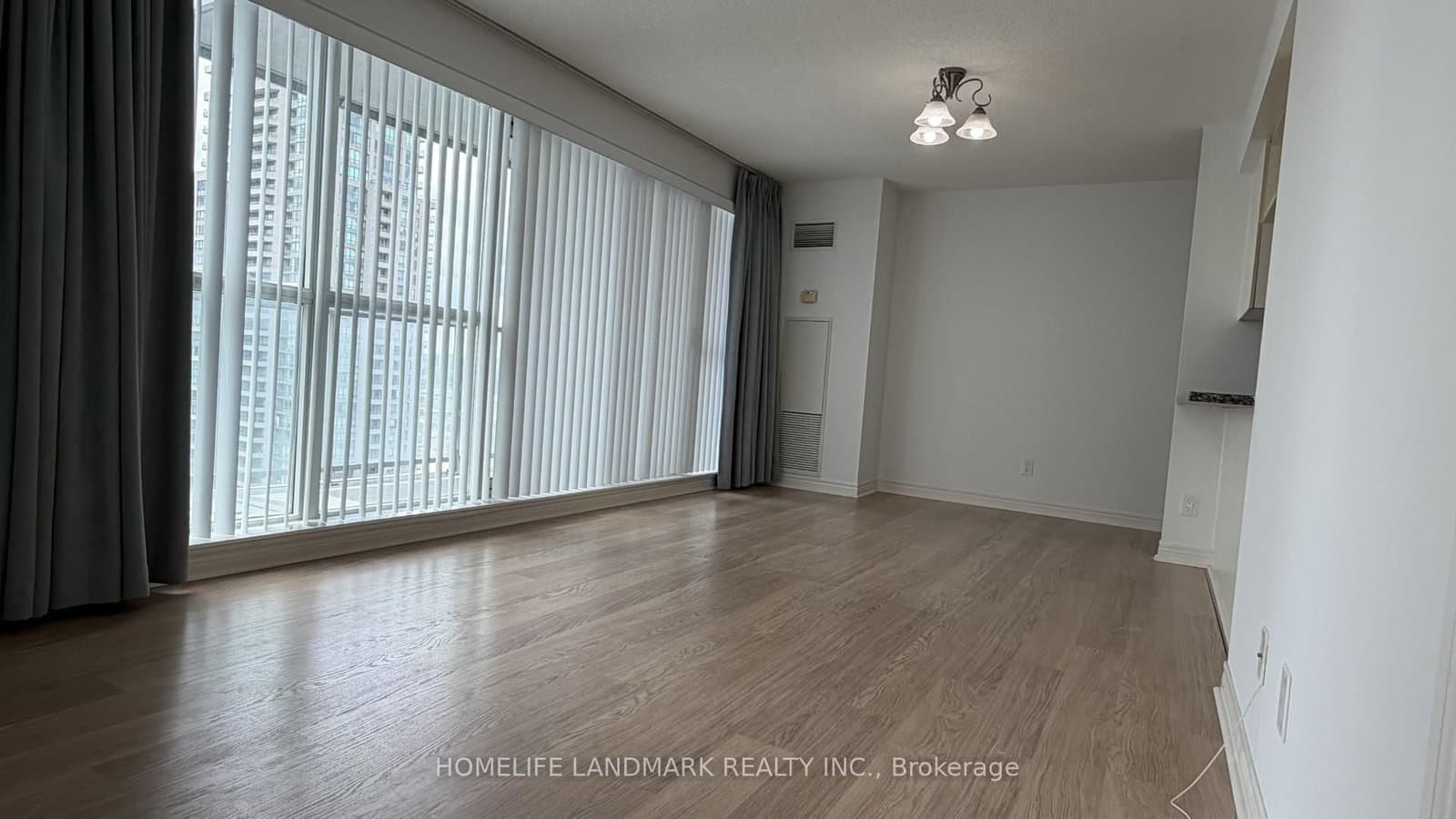 70 town centre Court, Unit 2307 thumbnail 8