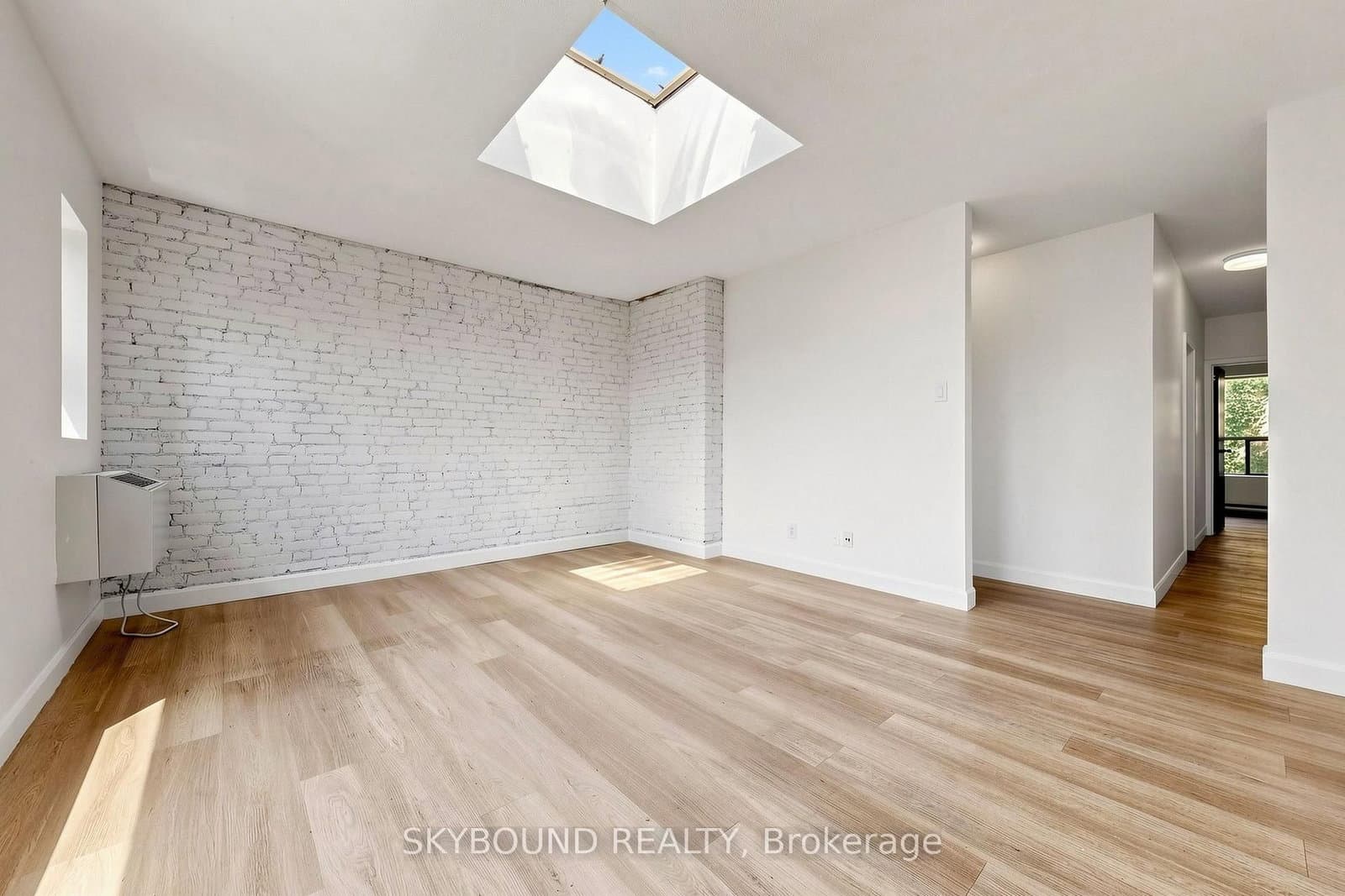 131 Wineva Avenue, Unit G thumbnail 5
