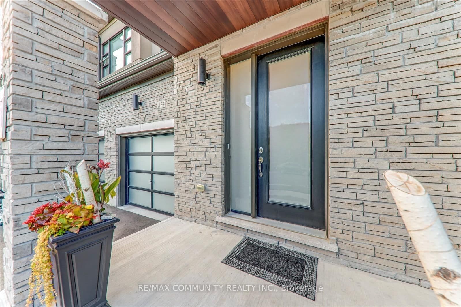 124 Ogston Crescent thumbnail 14