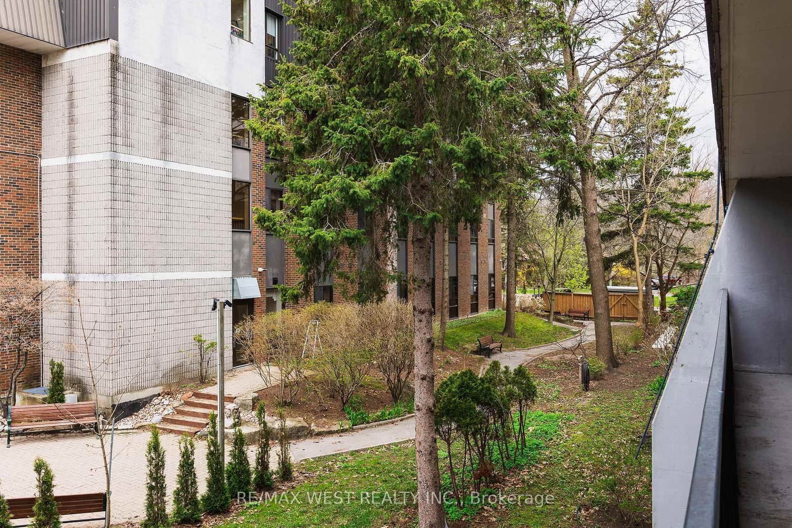 50 Old Kingston Road, Unit 1-202 thumbnail 18