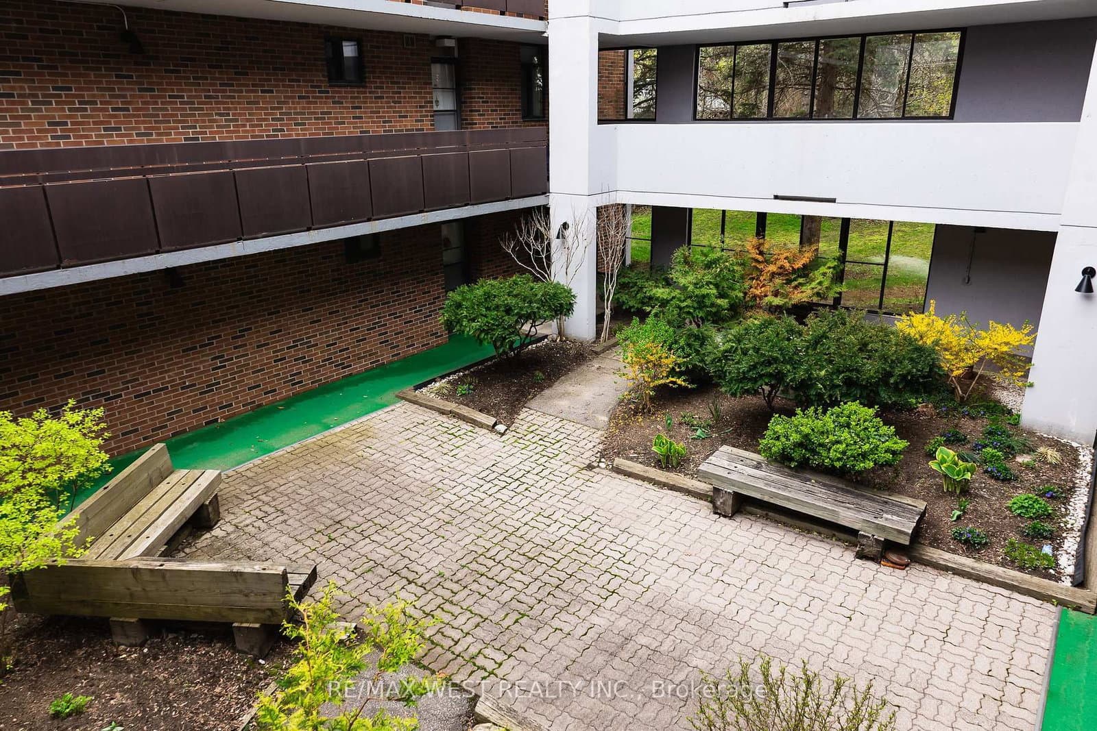 50 Old Kingston Road, Unit 1-202 thumbnail 22