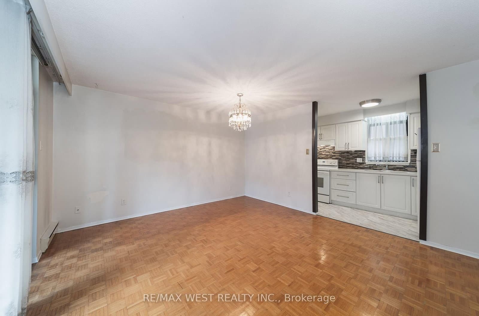 50 Old Kingston Road, Unit 1-202 thumbnail 6