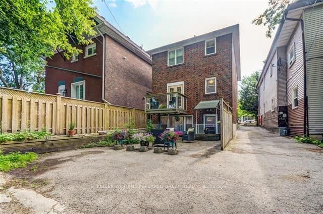 407 Woodbine Avenue, Unit 2nd floor thumbnail 3