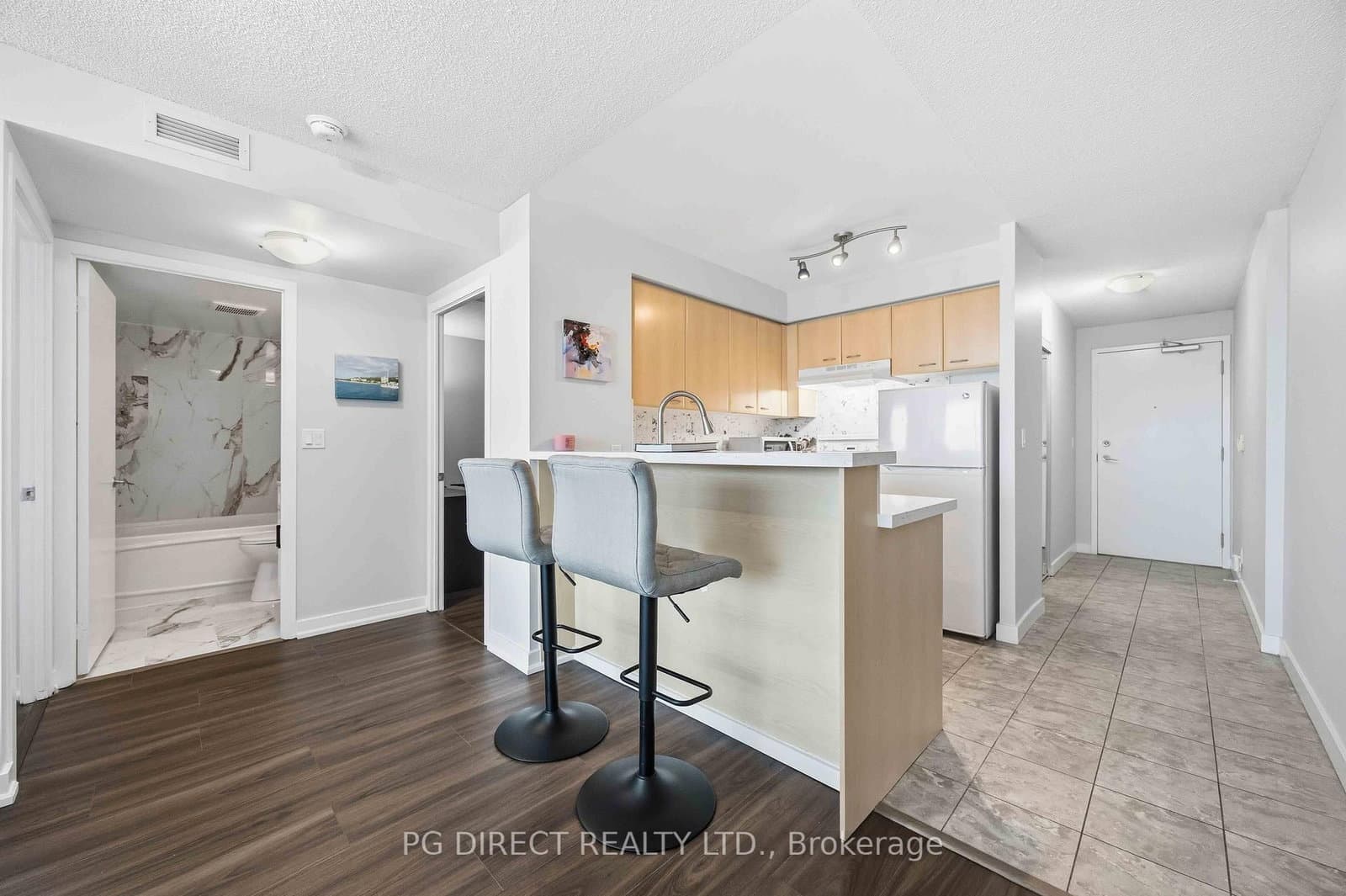 38 Lee Centre Drive, Unit 2716 thumbnail 5