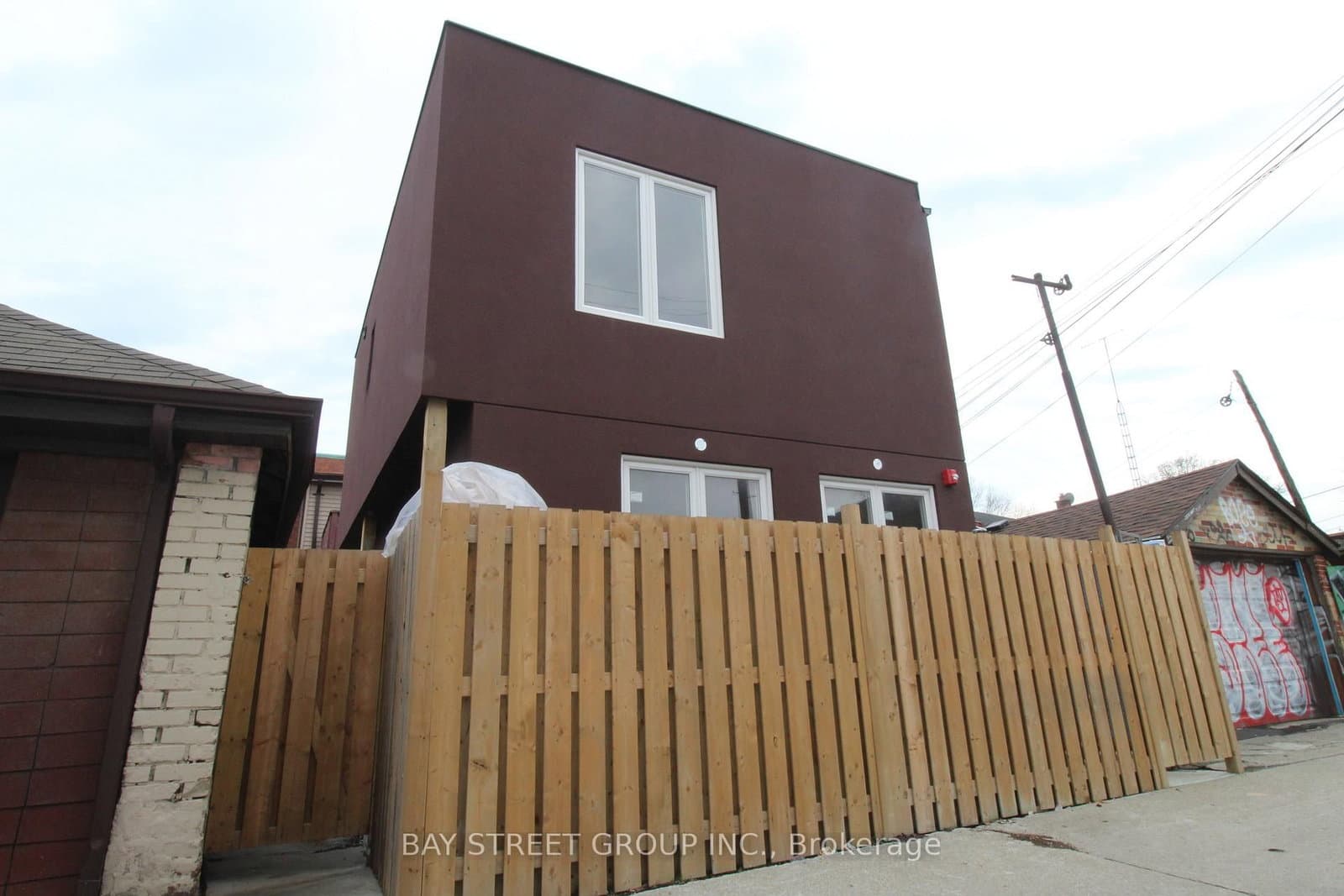 108 Chatham Avenue thumbnail 20