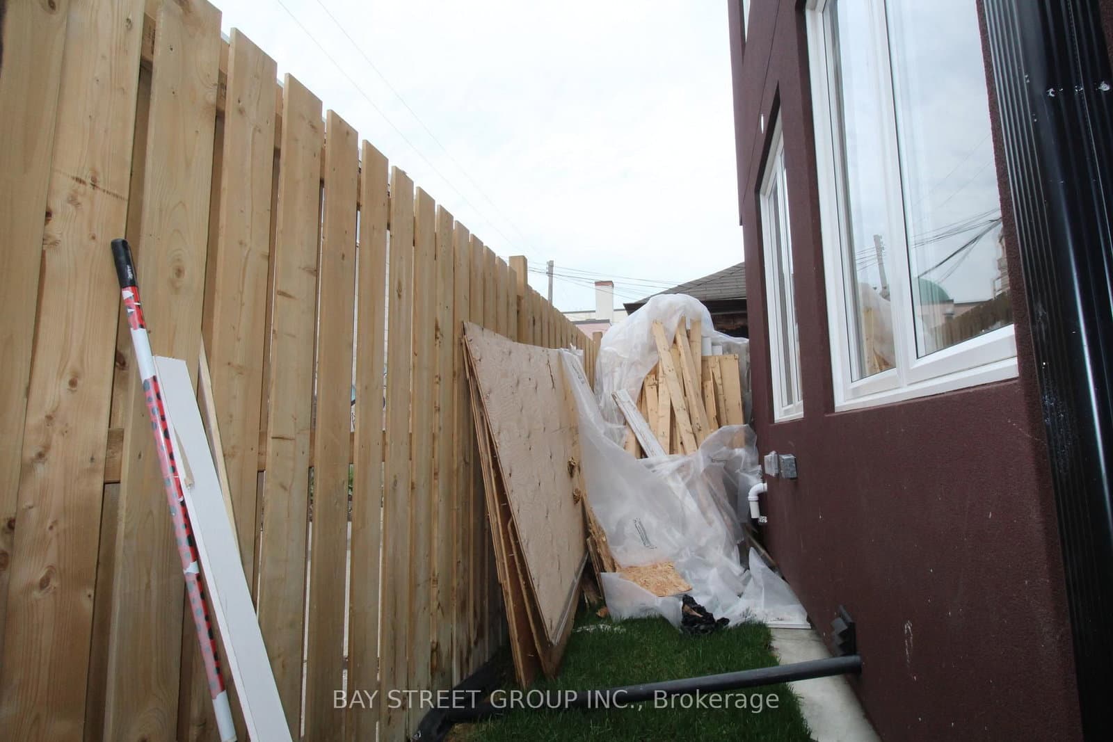 108 Chatham Avenue thumbnail 22