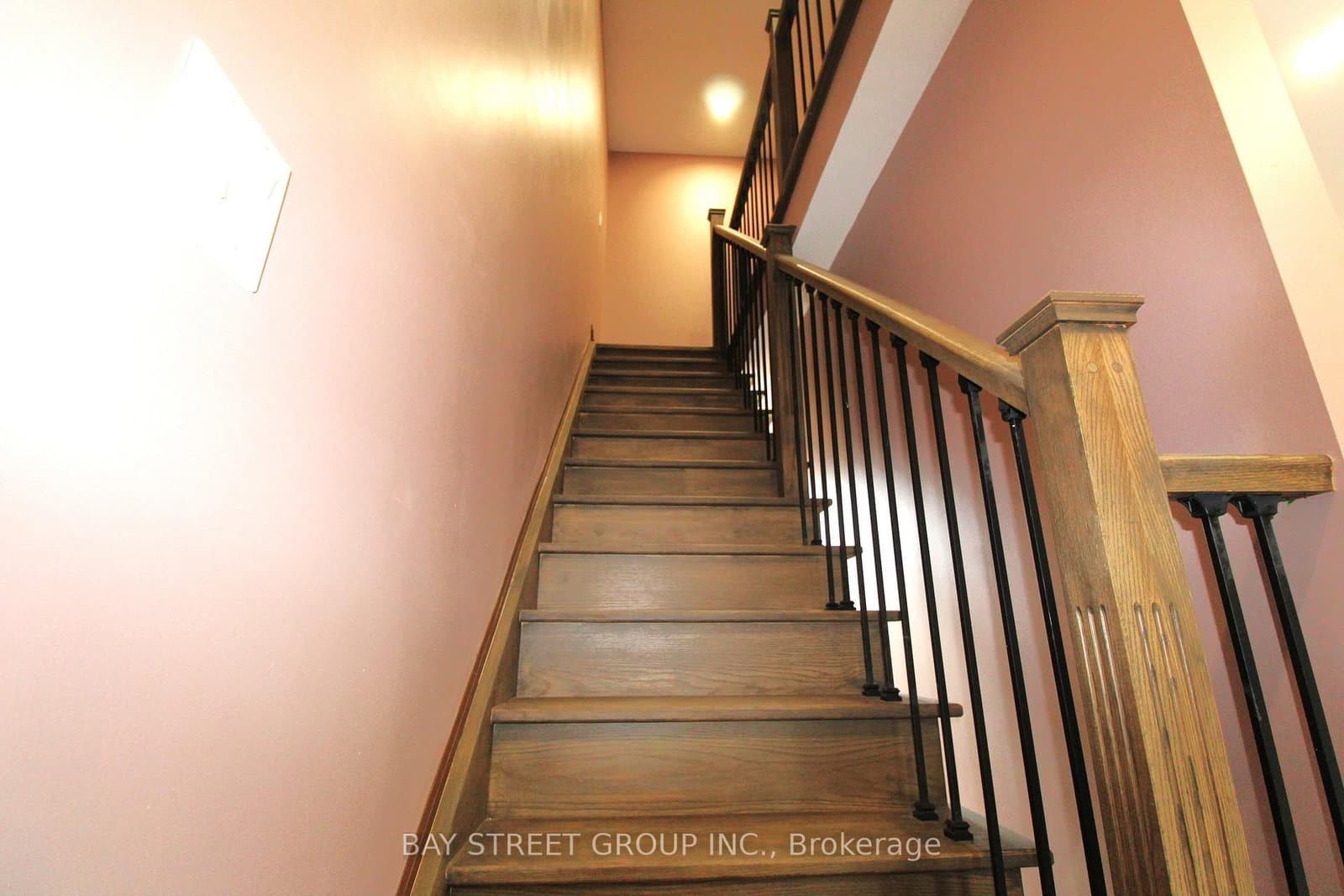 108 Chatham Avenue thumbnail 5