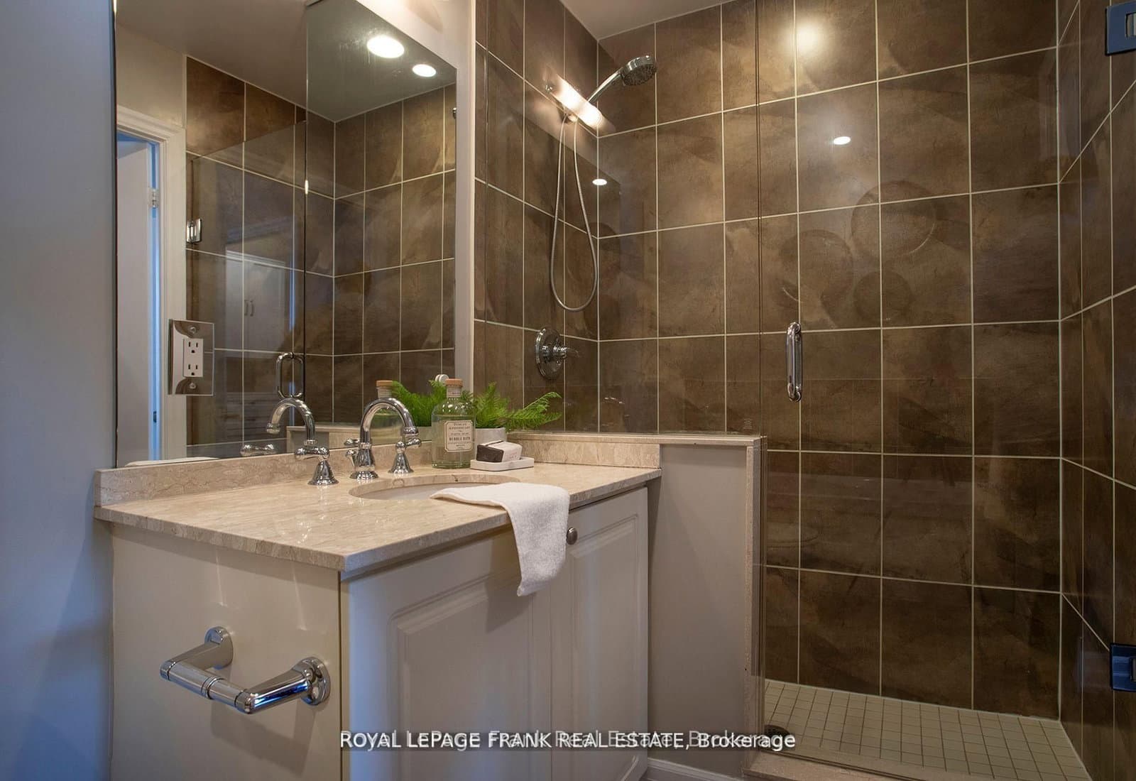 1600 Charles Street, Unit 101 thumbnail 33