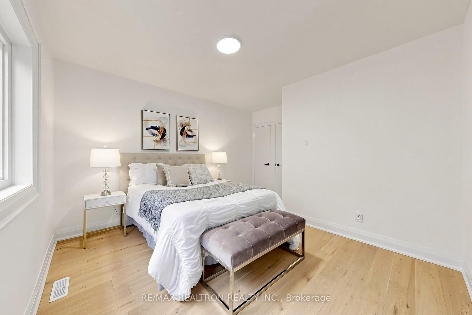414 Mortimer Avenue thumbnail 23