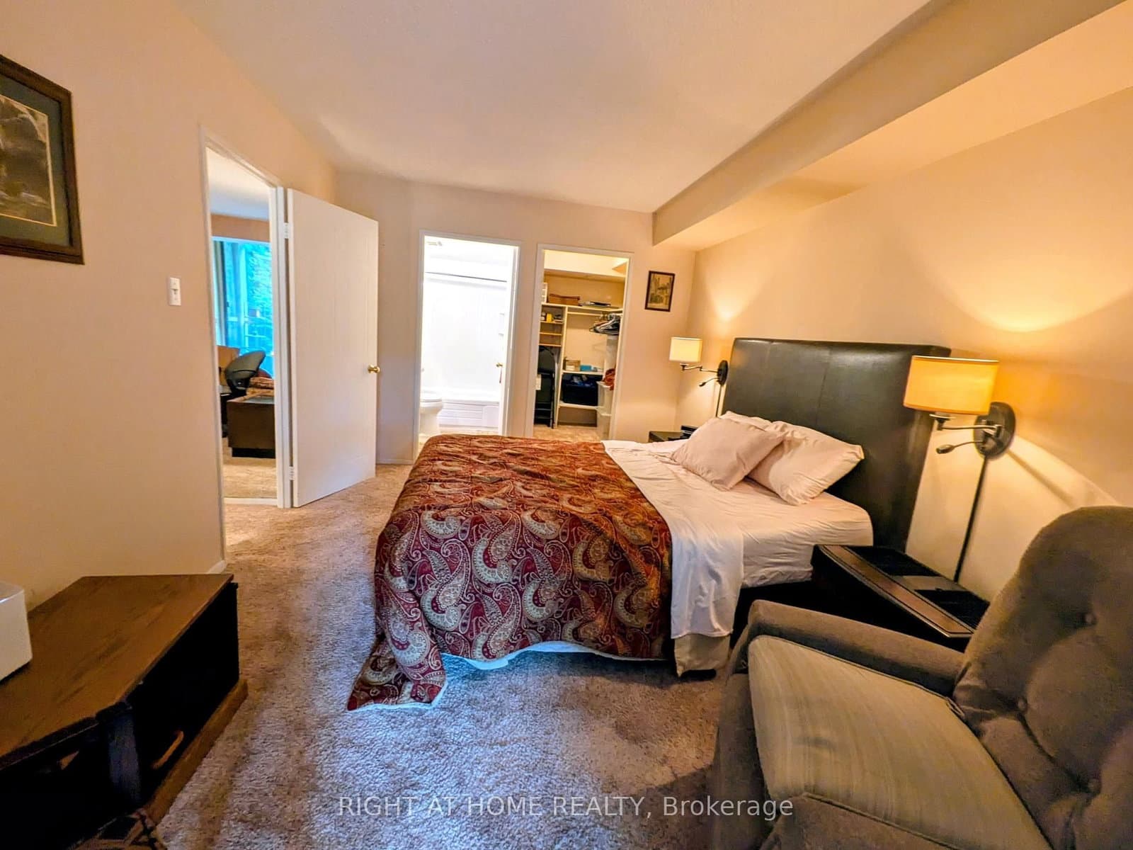 1880 Valley Farm Road, Unit 226 thumbnail 10