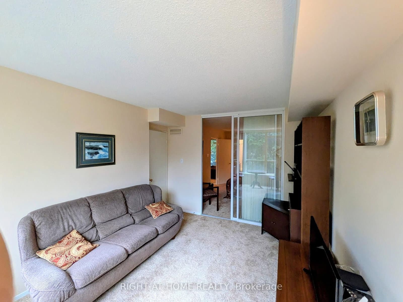 1880 Valley Farm Road, Unit 226 thumbnail 17