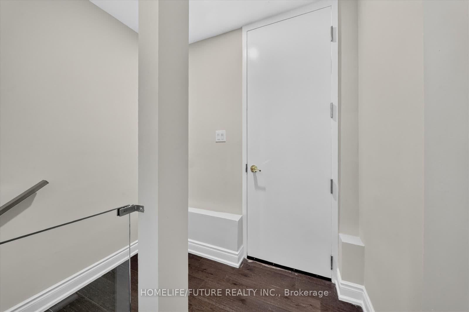 735 Hillcrest Road thumbnail 36