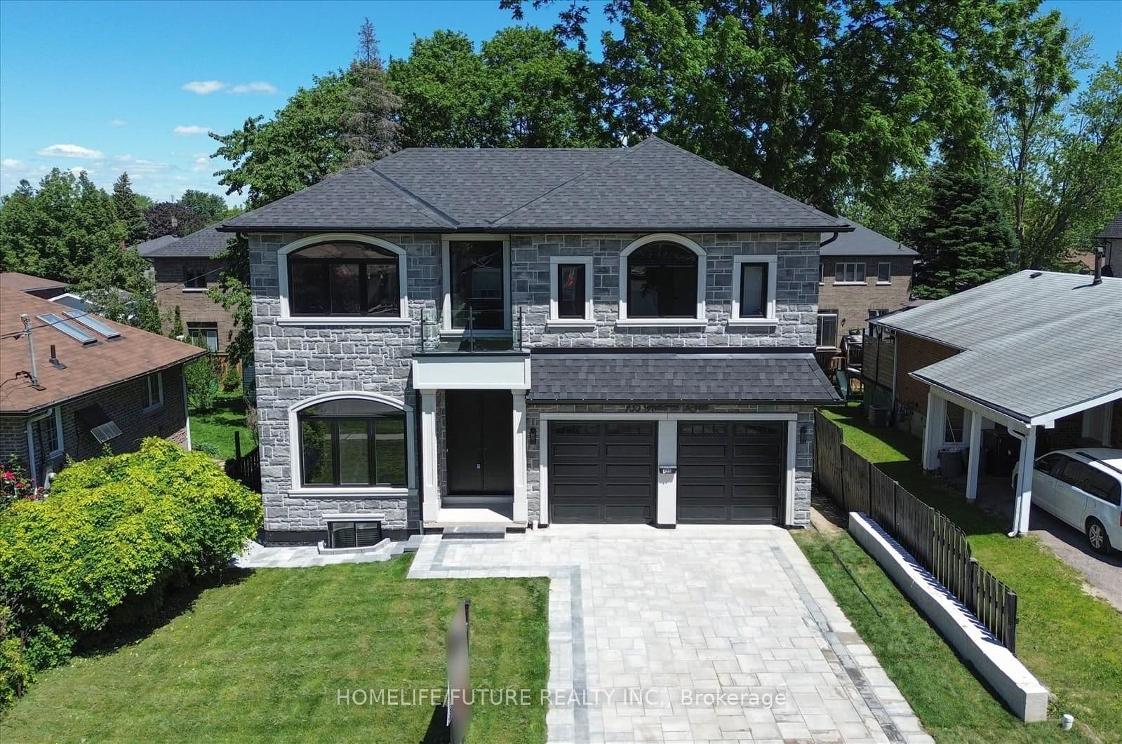 735 Hillcrest Road thumbnail 4