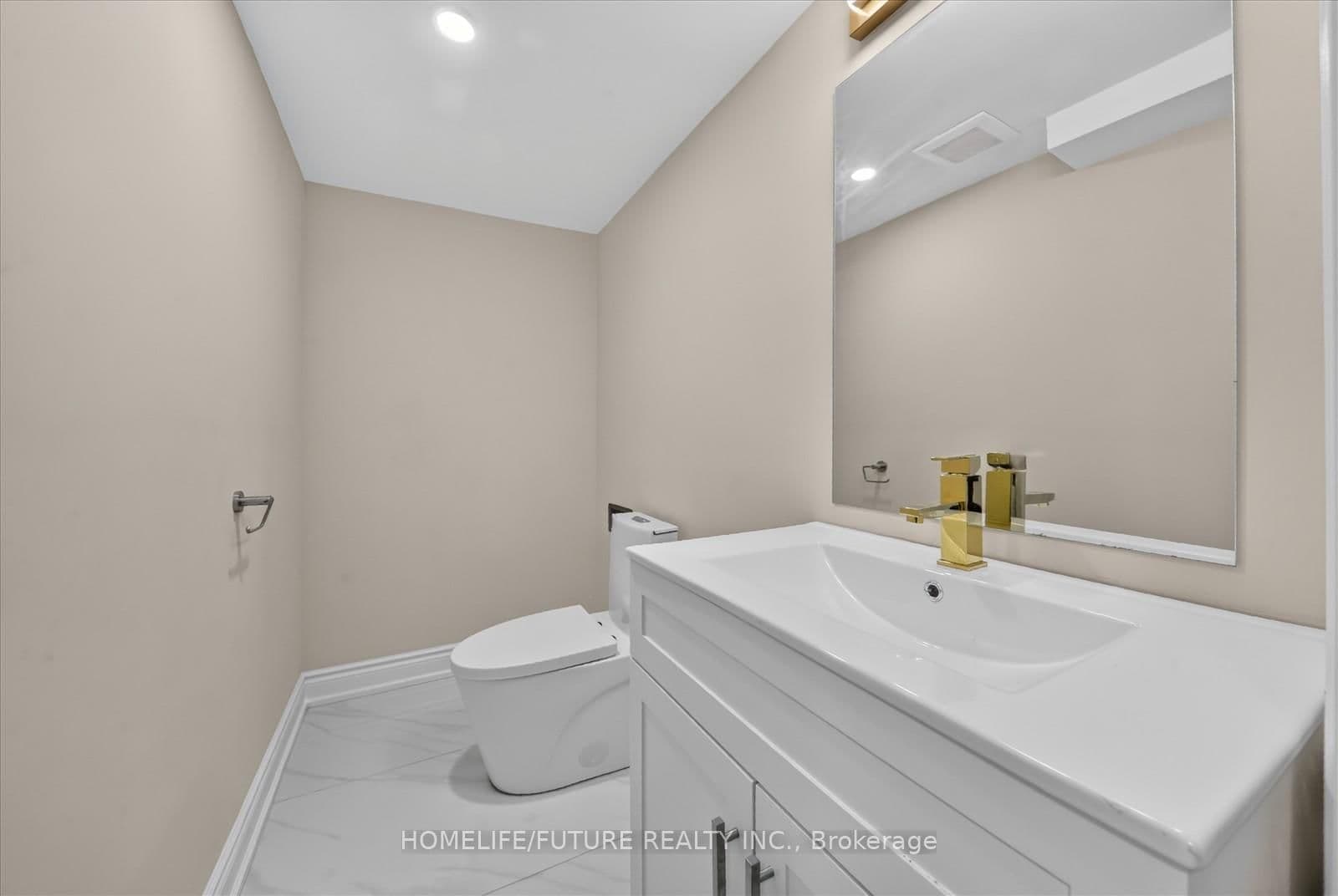 735 Hillcrest Road thumbnail 42