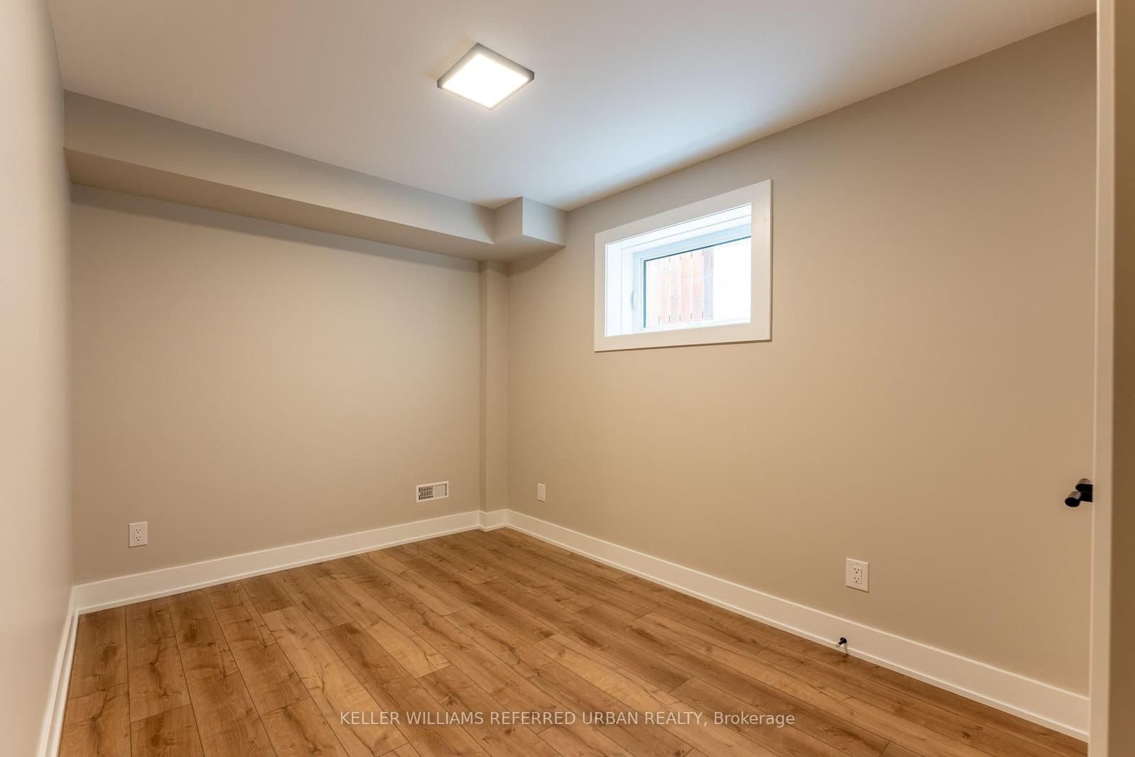 352 Jones Avenue, Unit 1 thumbnail 6