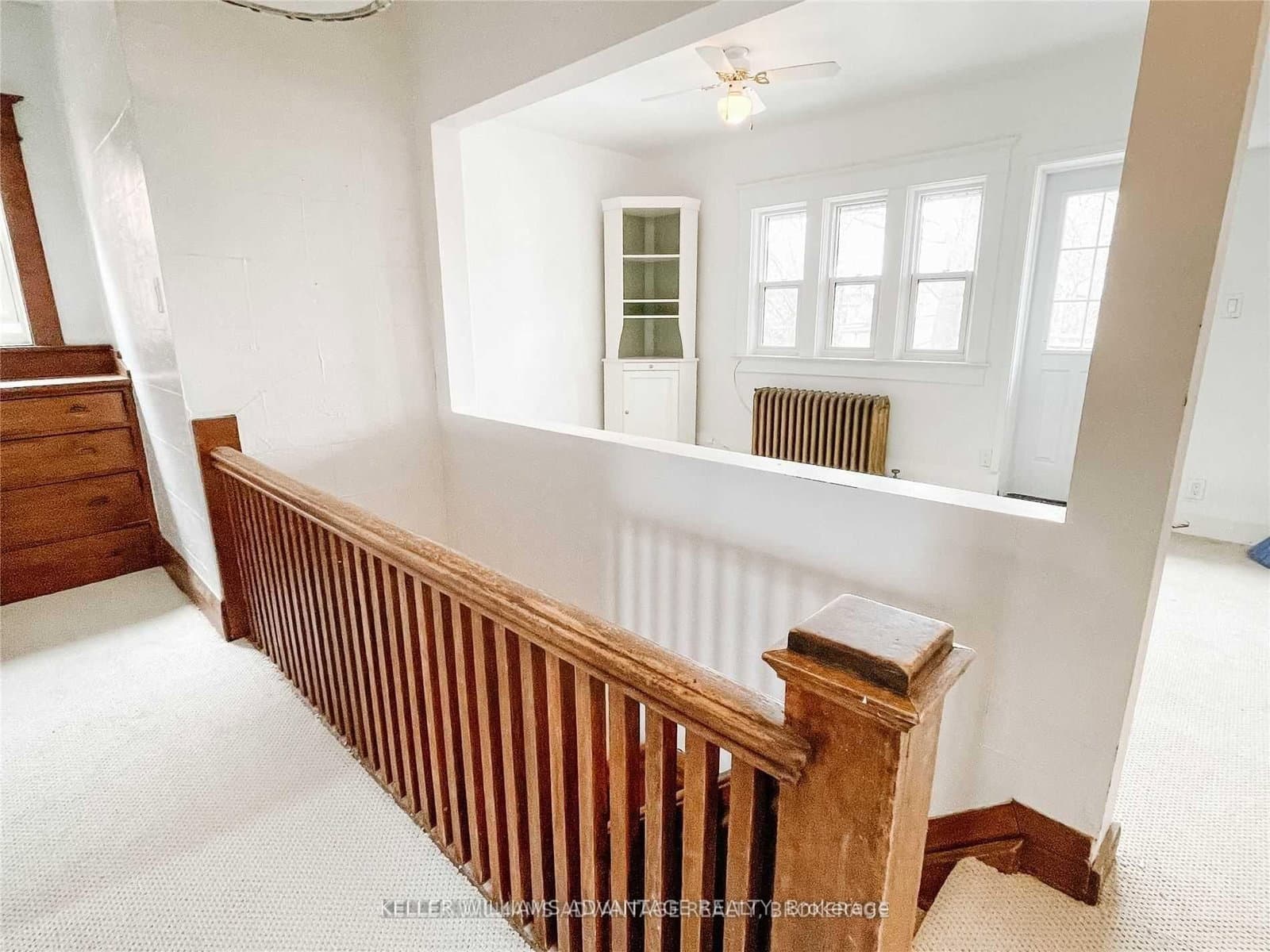 98 Woodycrest Avenue, Unit #Upper thumbnail 5