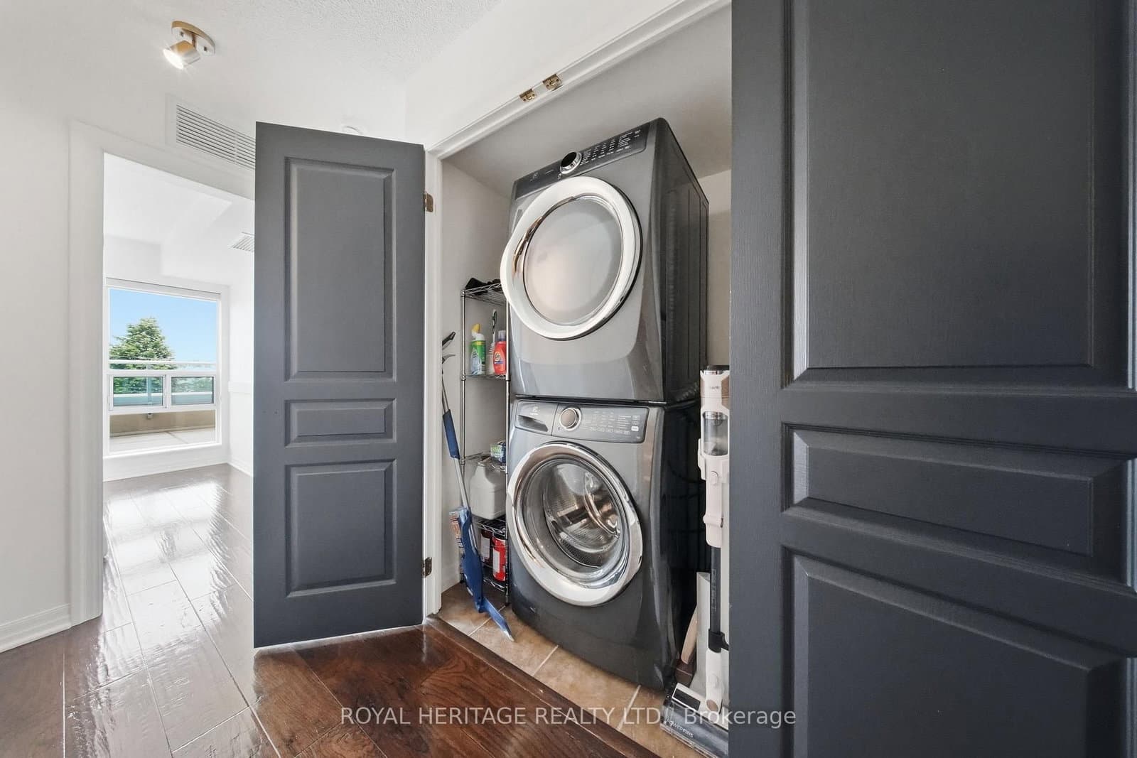 1600 Charles Street, Unit 311 thumbnail 6