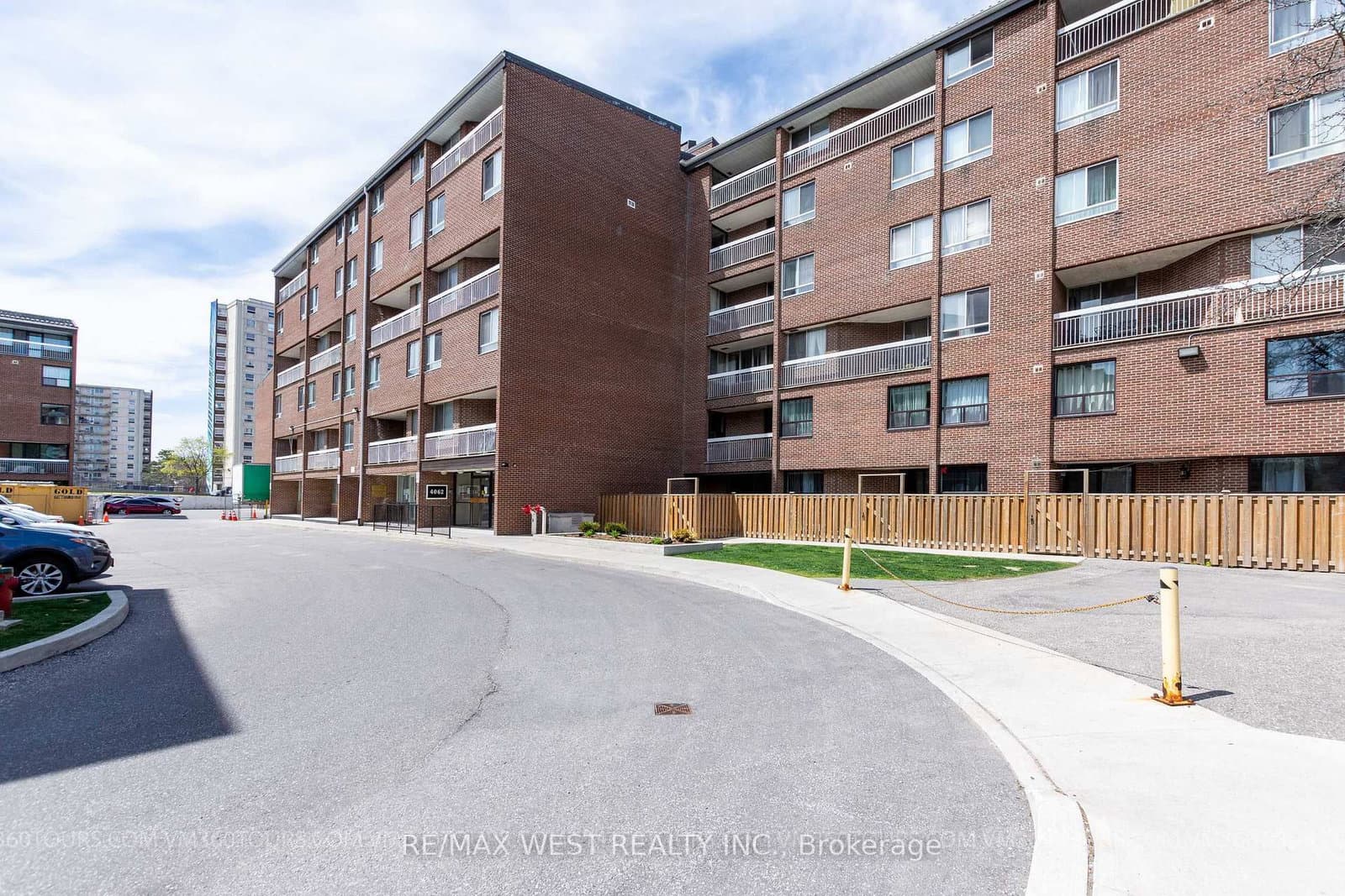 4062 Lawrence Avenue E, Unit 612 thumbnail 24