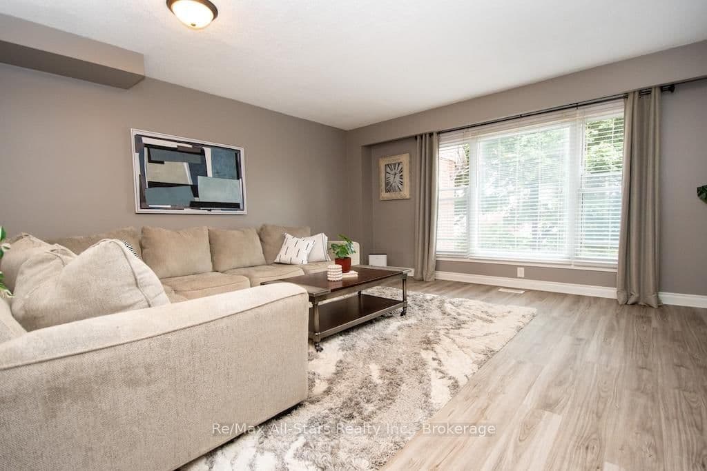 72 Martin Road, Unit 16 thumbnail 11