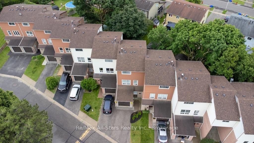 72 Martin Road, Unit 16 thumbnail 3
