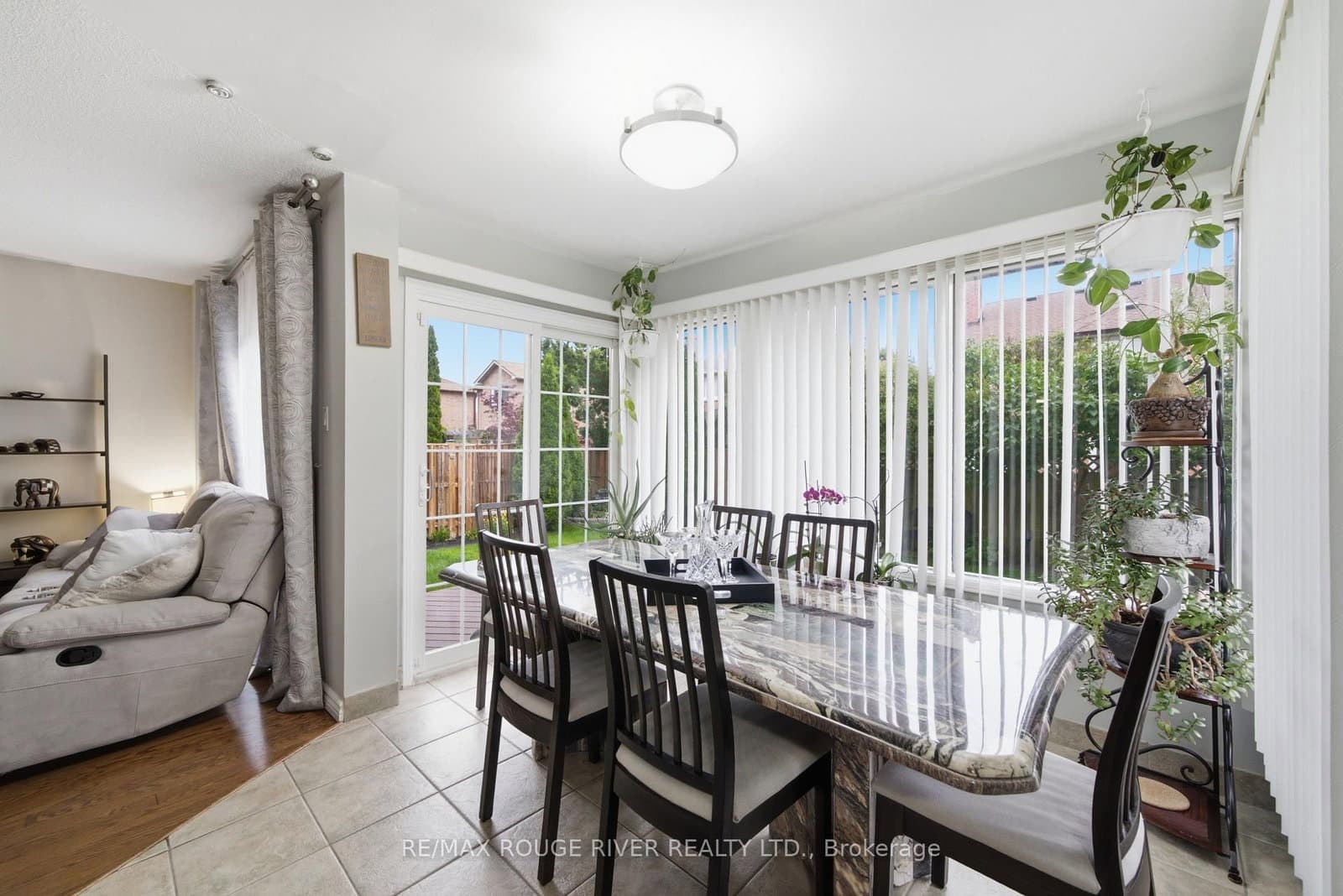561 Cattail Court thumbnail 14